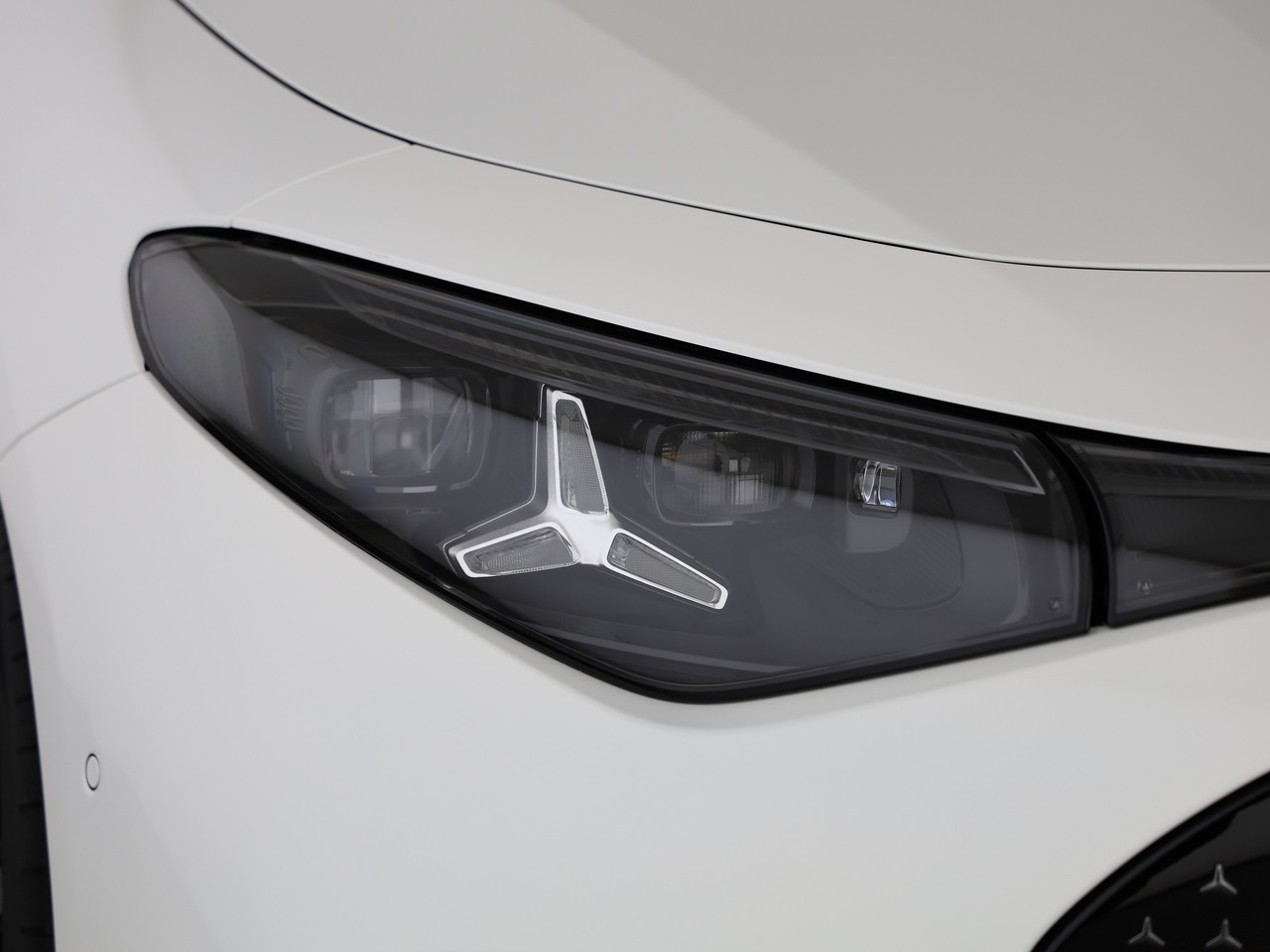 MERCEDES-BENZ CLA Shooting Brake 350 4Matic 85 kWh EQ - 18