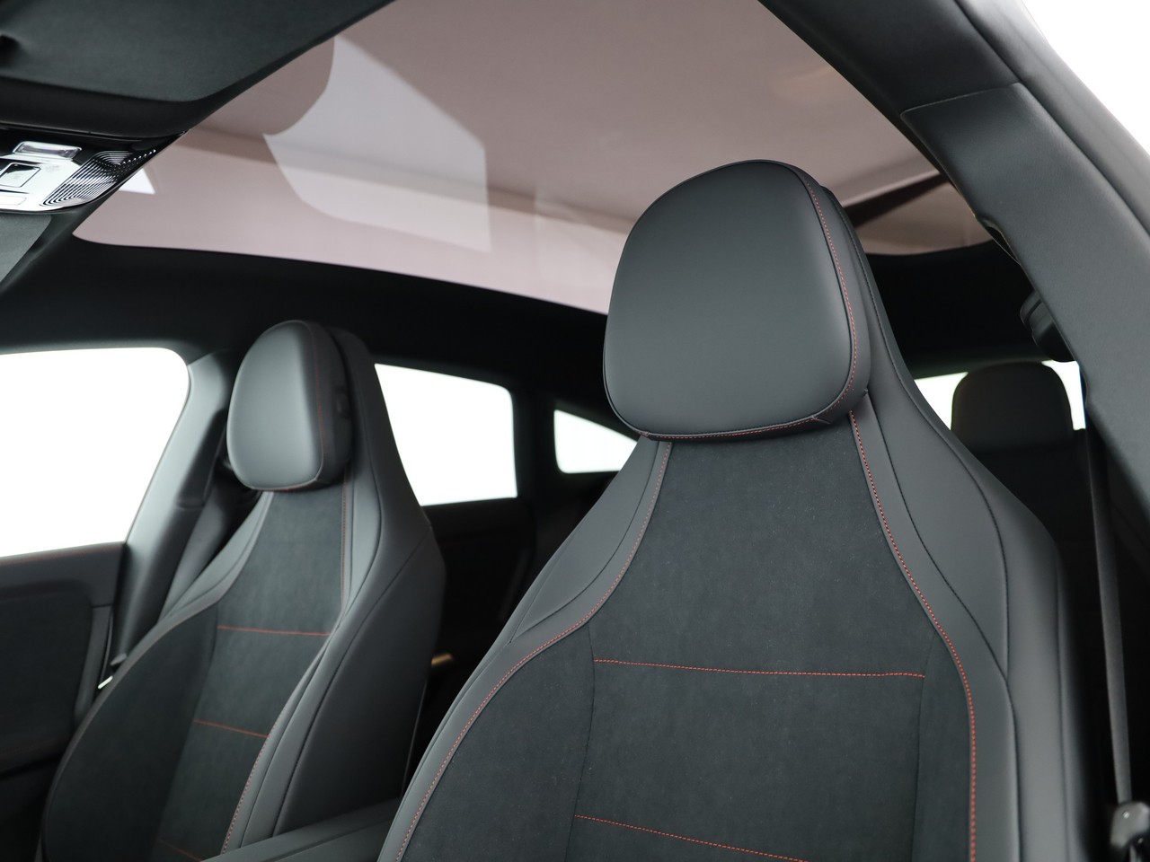 MERCEDES-BENZ CLA Shooting Brake 350 4Matic 85 kWh EQ - 7