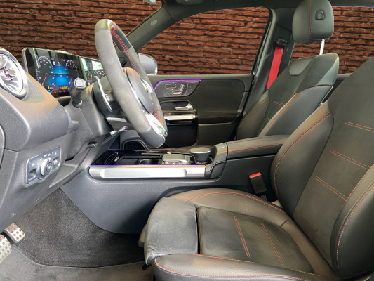 MERCEDES-BENZ GLB 35 AMG 4 MATIC - 11