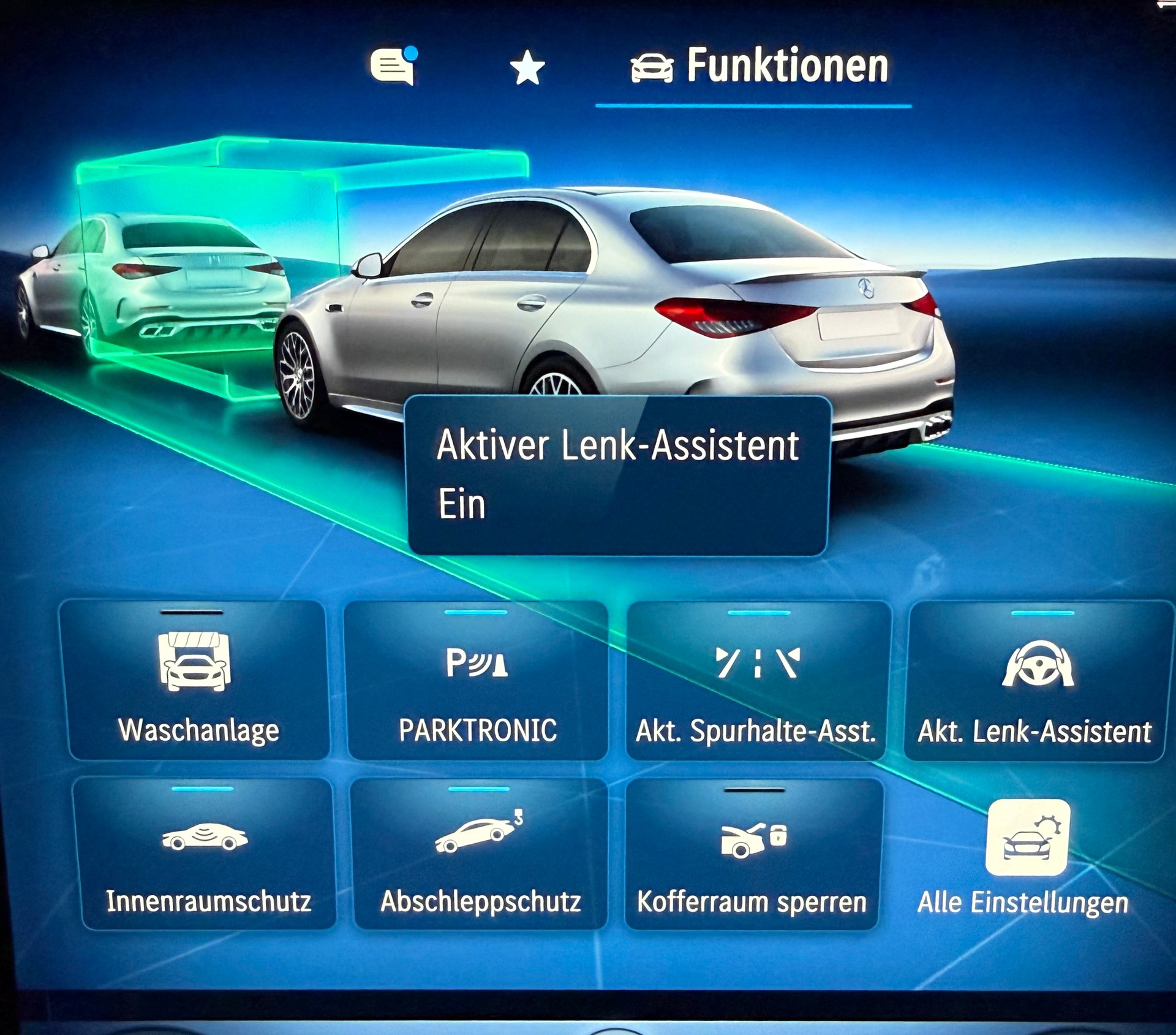 MERCEDES-BENZ C 63 S AMG E Performance 4 Matic - 17