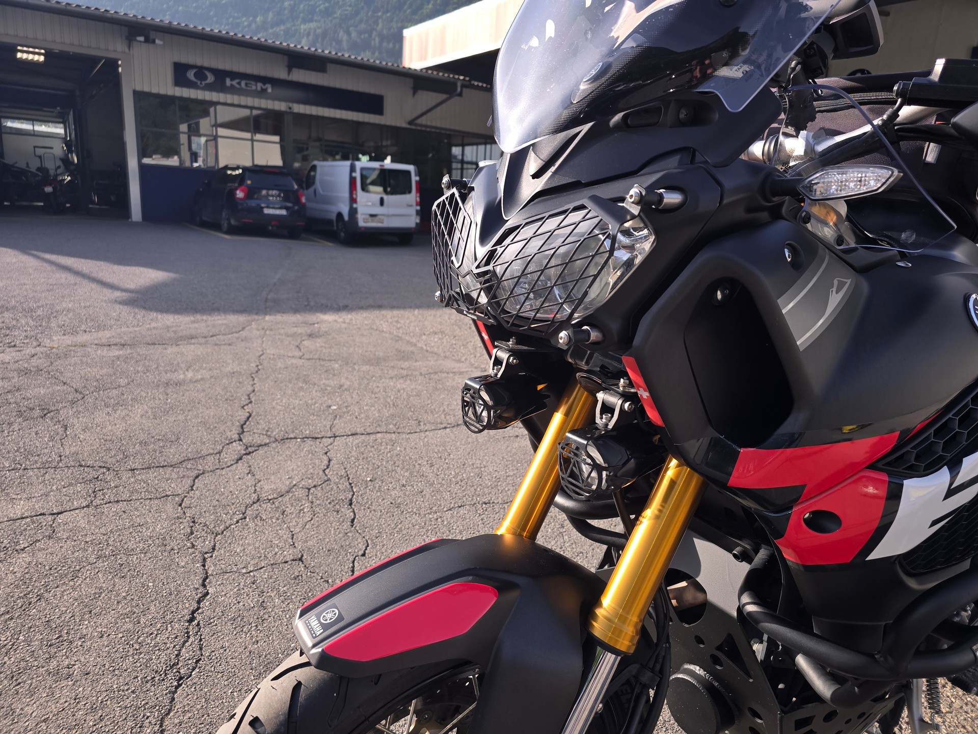 YAMAHA XT 1200 Z Super Ténéré - 5