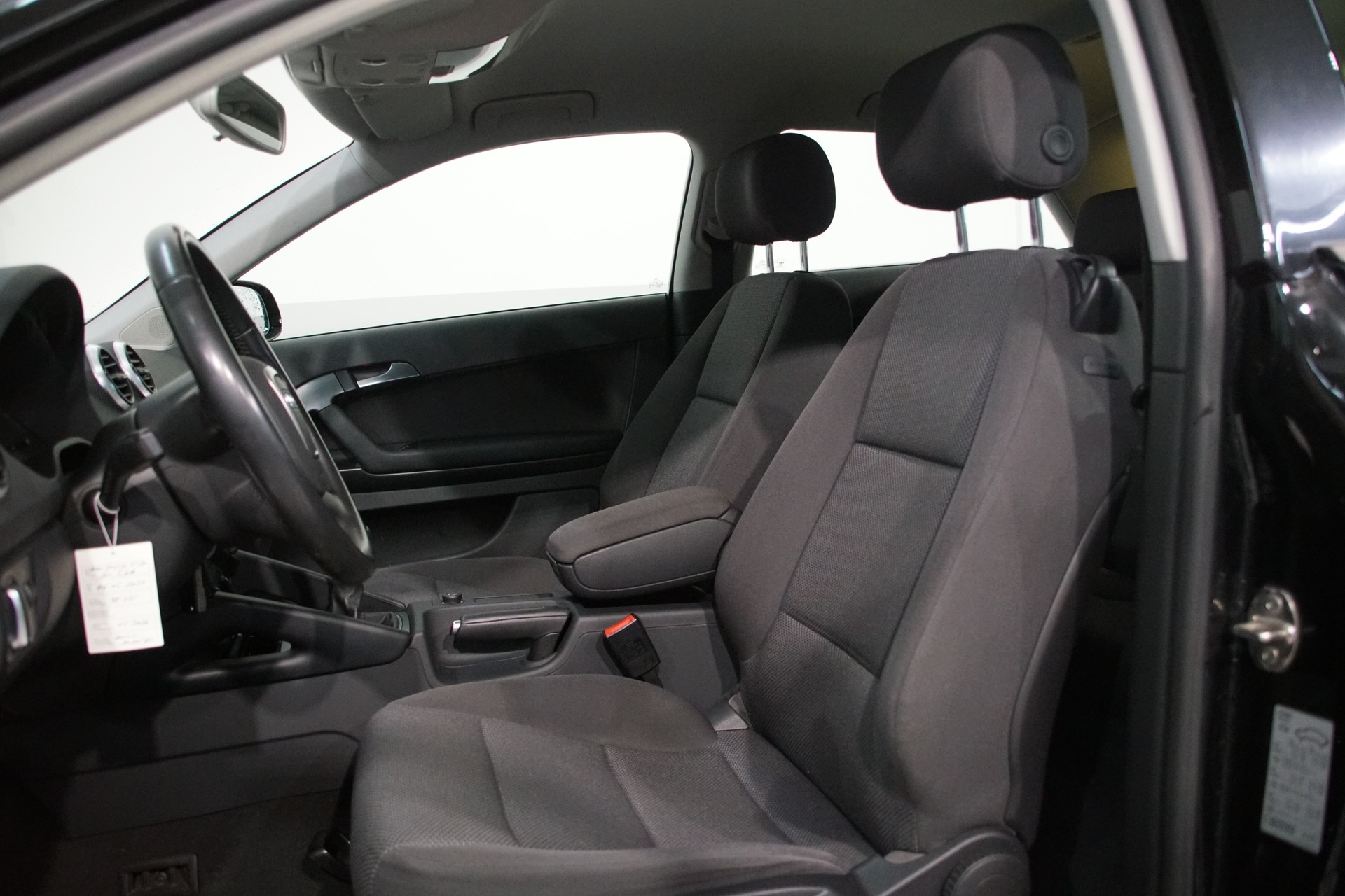 AUDI A3 1.4 TFSI Ambition - 11