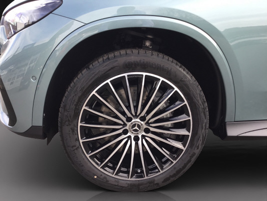 MERCEDES-BENZ GLC 300 e 4M 9G-Tronic - 13