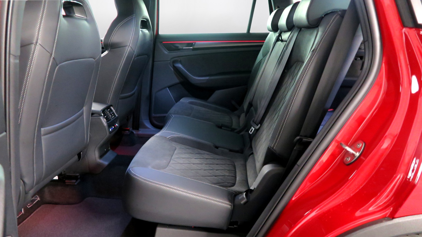 SKODA Kodiaq 2.0 TSI 4x4 SportLine - 11