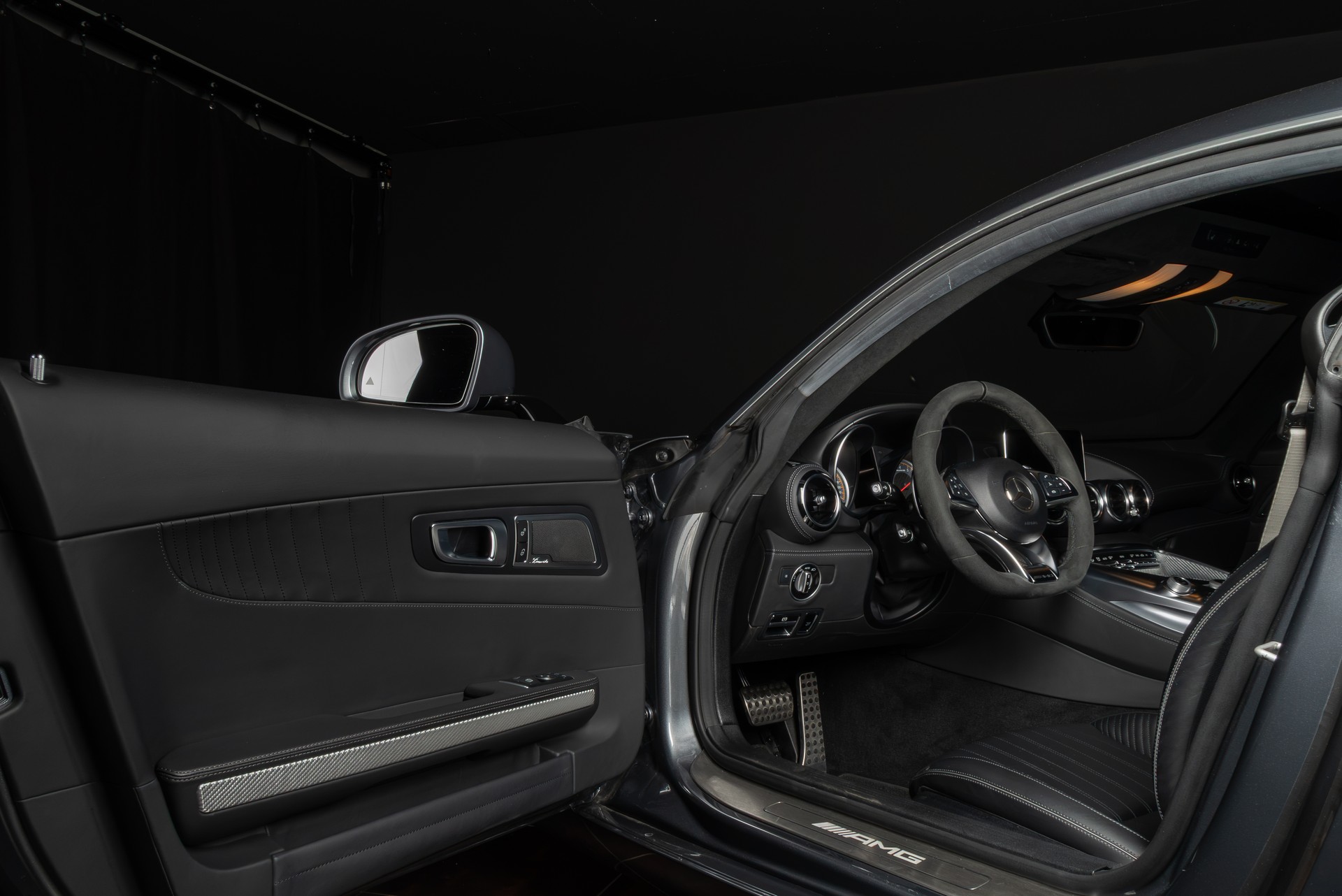 MERCEDES-BENZ AMG GT S Speedshift DCT - 13
