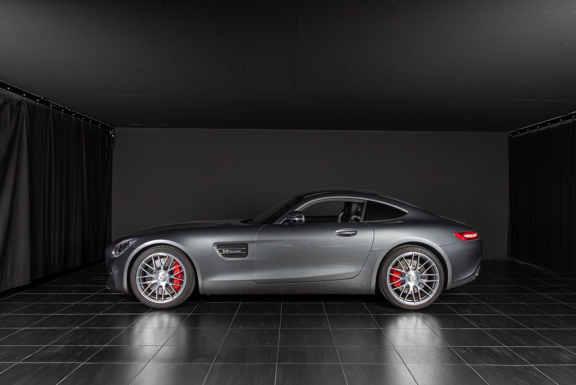 MERCEDES-BENZ AMG GT S Speedshift DCT - 2