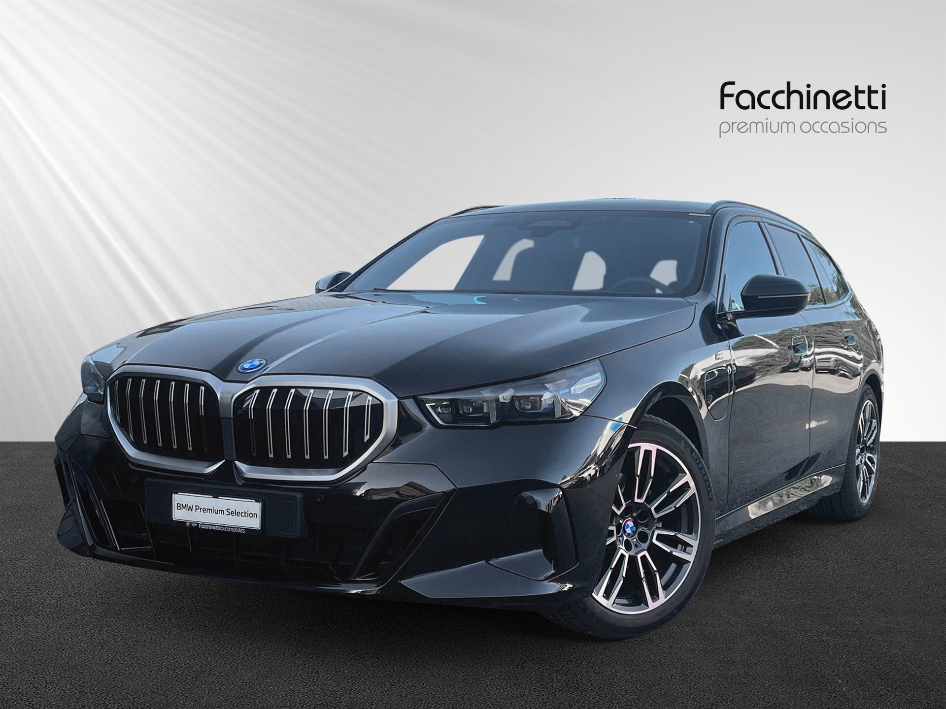 BMW 530e xDrive Touring M Sport Steptronic