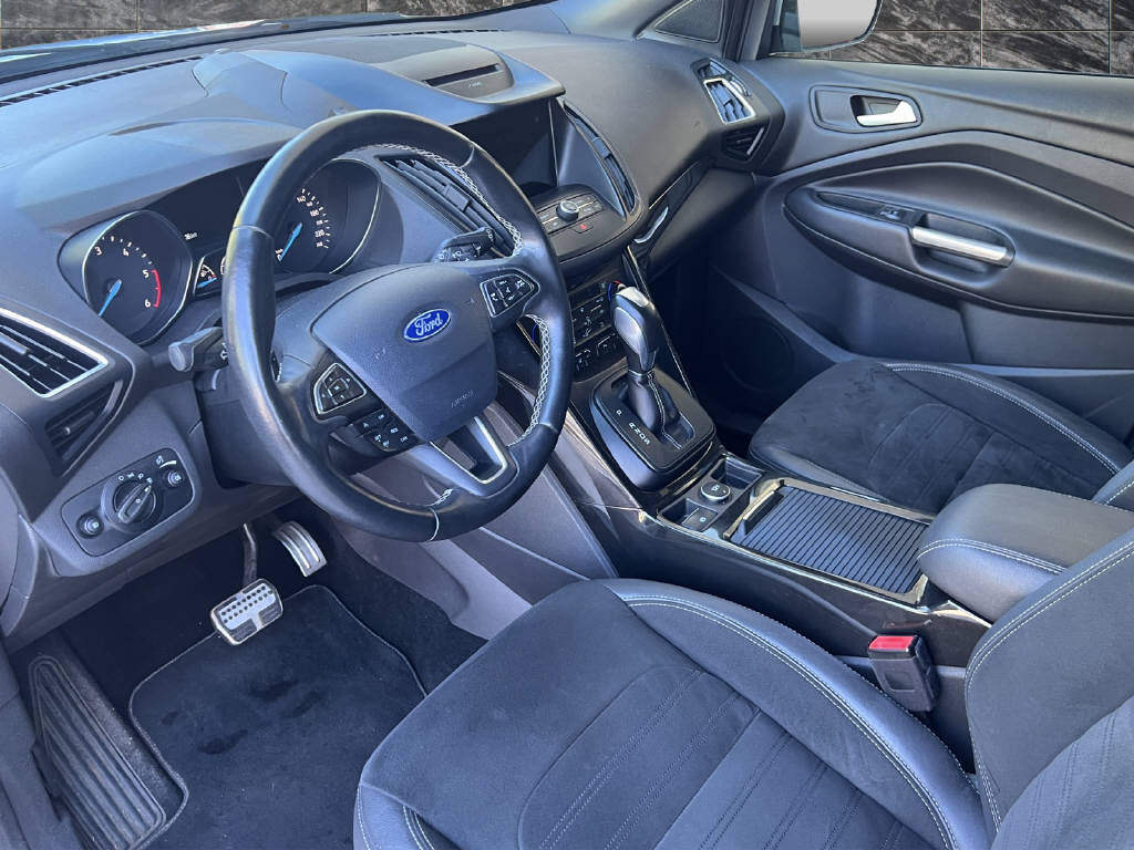 FORD Kuga 2.0 TDCi 150 ST-Line - 7
