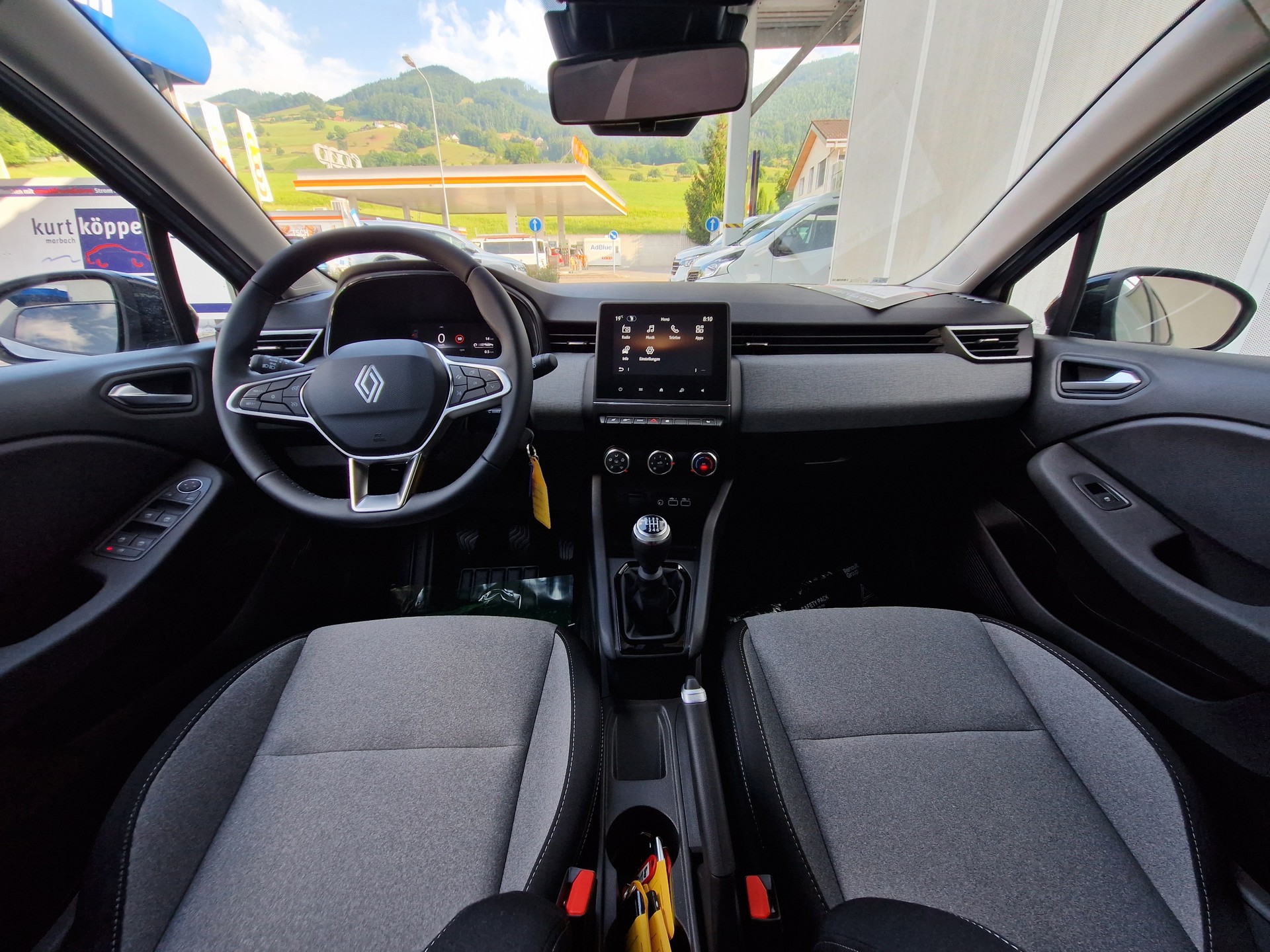 RENAULT CLIO 1.0 TCe evolution - 8