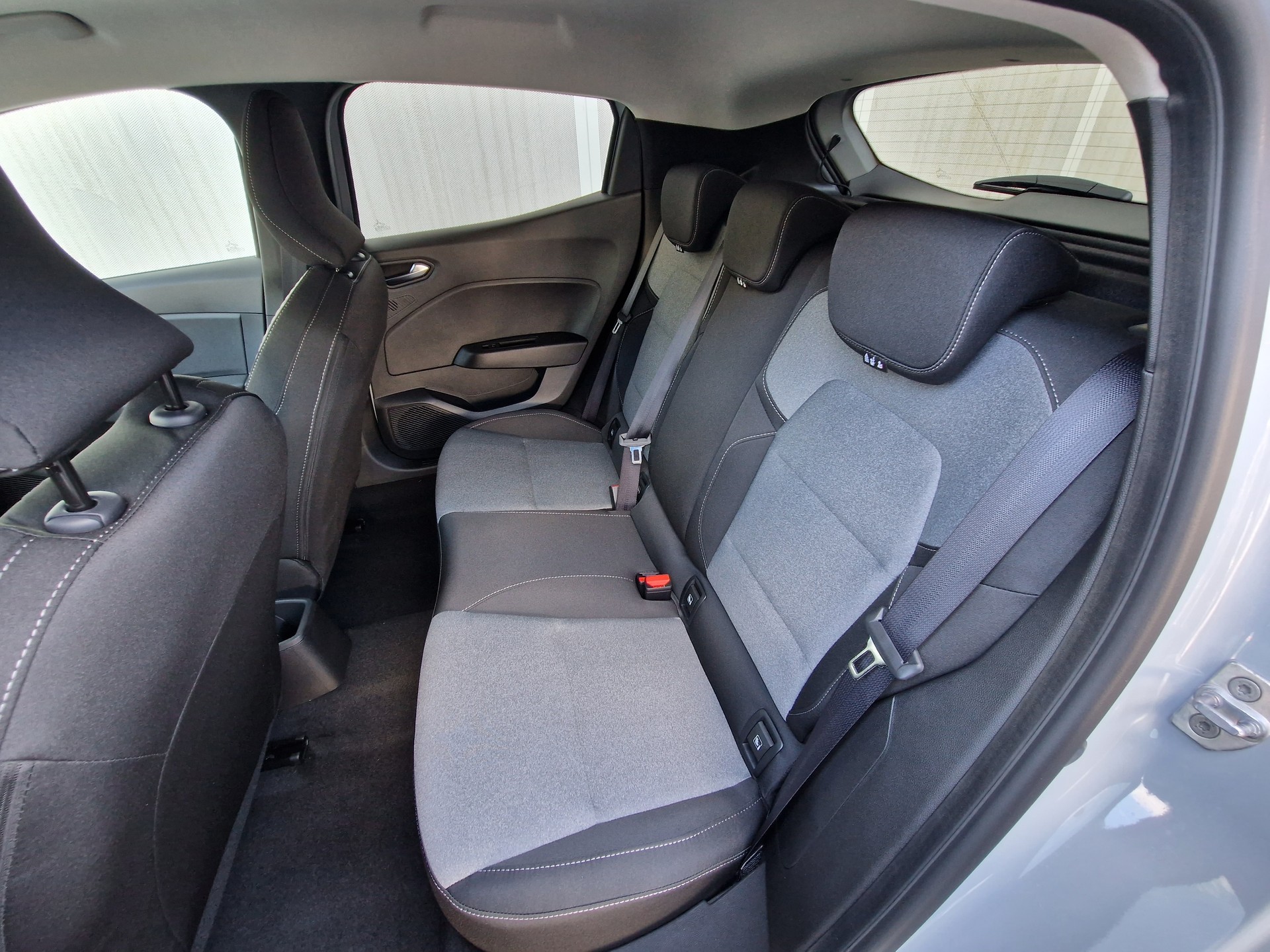 RENAULT CLIO 1.0 TCe evolution - 6