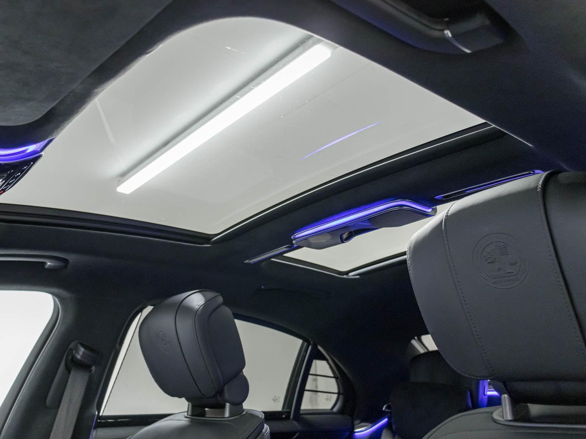 MERCEDES-BENZ S 63 AMG E Performance - 10