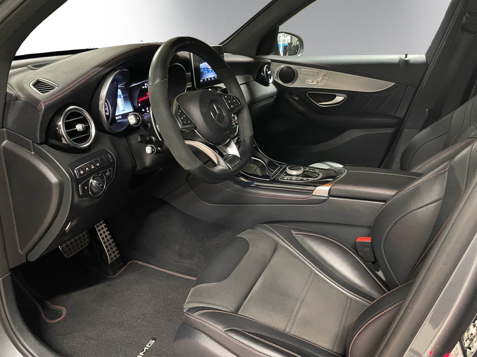 MERCEDES-BENZ GLC 43 AMG 4Matic 9G-Tronic - 9