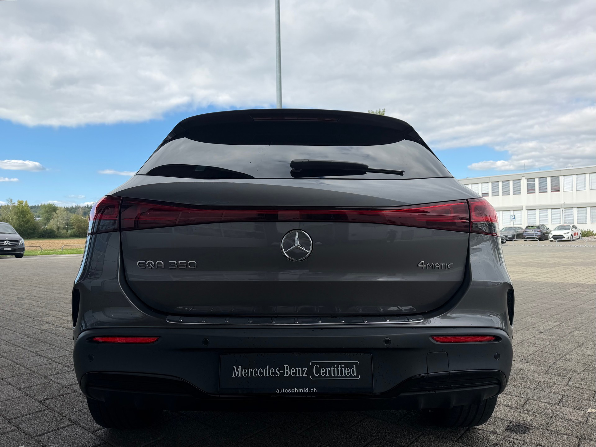 MERCEDES-BENZ EQA 350 AMG Line 4Matic - 4