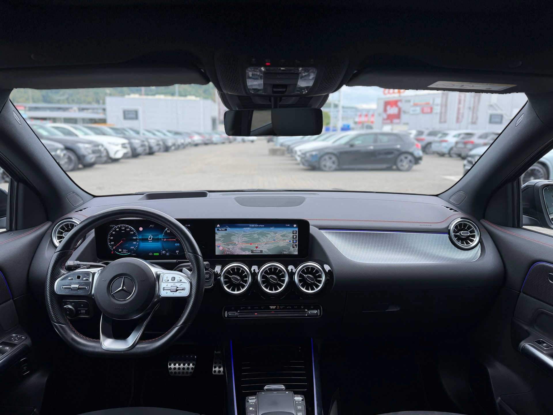 MERCEDES-BENZ EQA 350 AMG Line 4Matic - 5