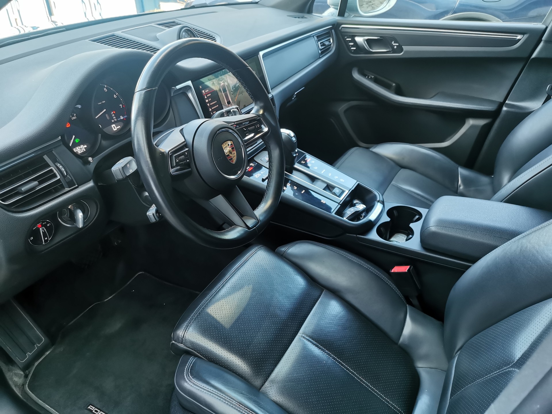 PORSCHE Macan PDK - 10