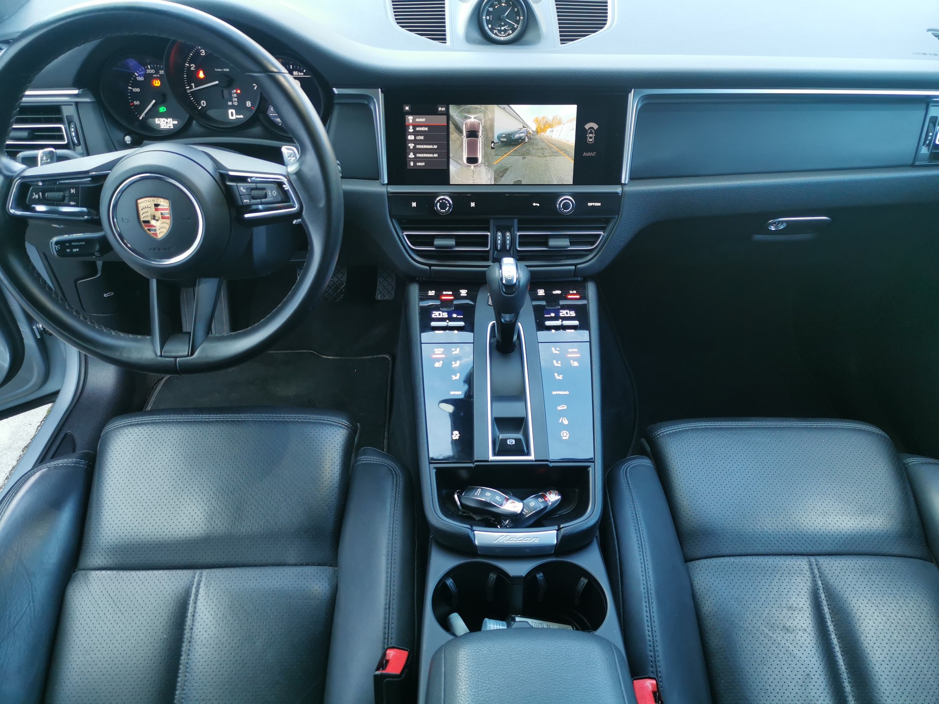 PORSCHE Macan PDK - 11