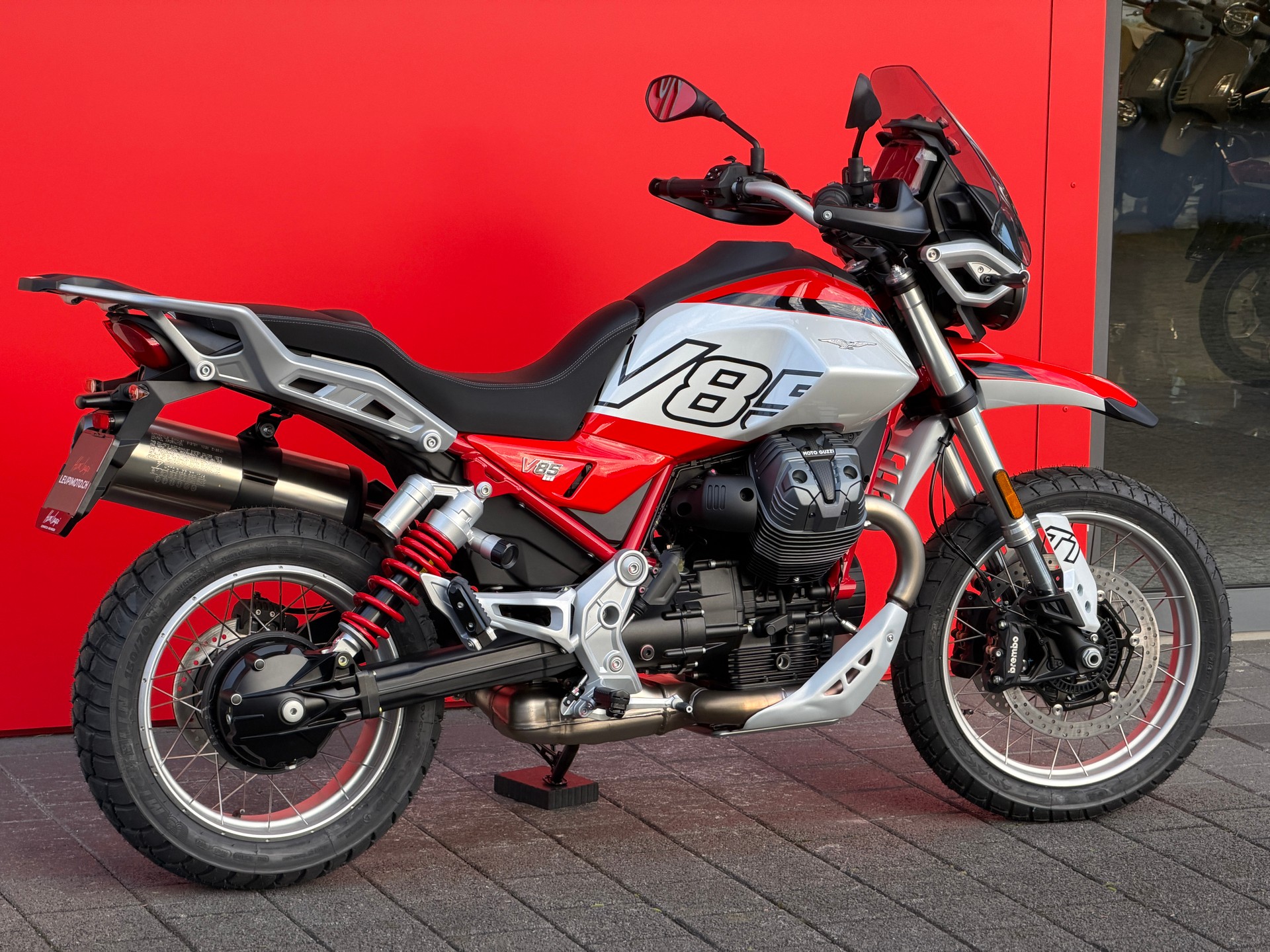 MOTO GUZZI V85 TT E5+ (35kW) - 15