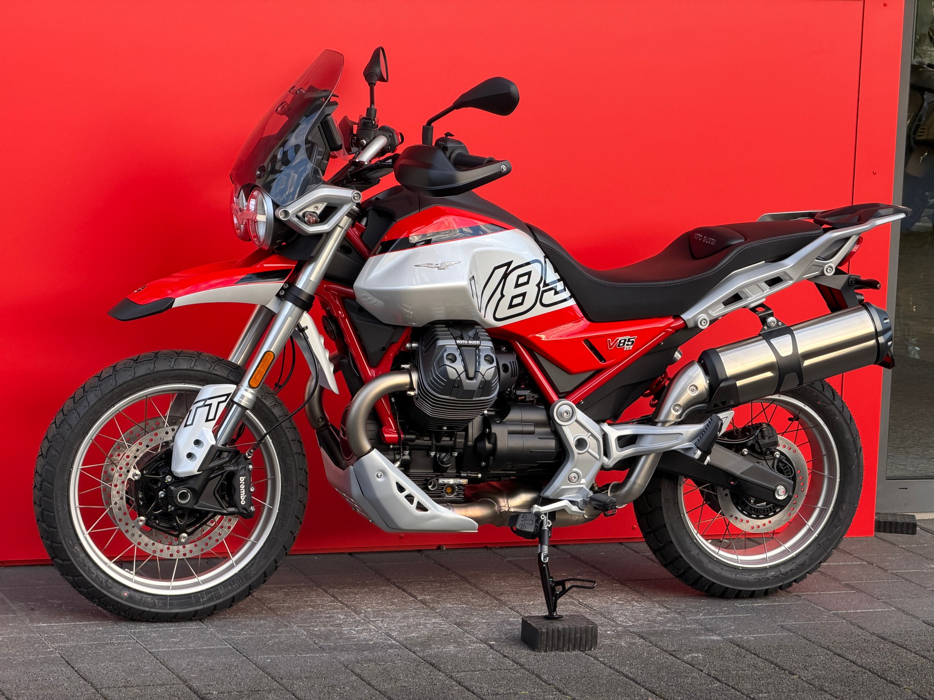 MOTO GUZZI V85 TT E5+ (35kW) - 8