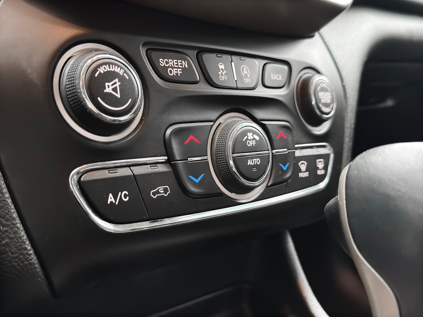 JEEP Cherokee 2.0TD Limited AWD 9ATX - 15