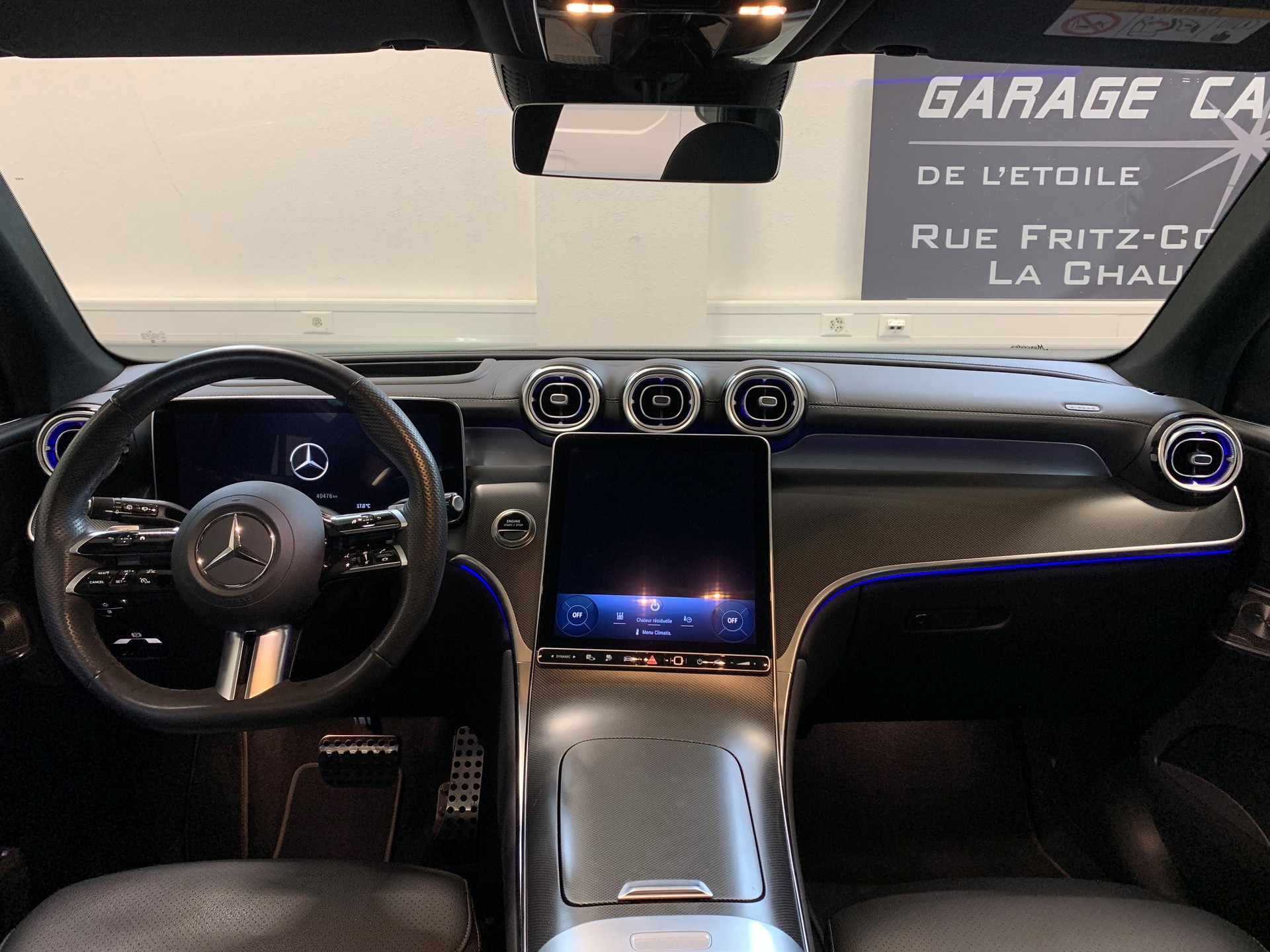 MERCEDES-BENZ GLC 300 e 4Matic 9G-Tronic - 12