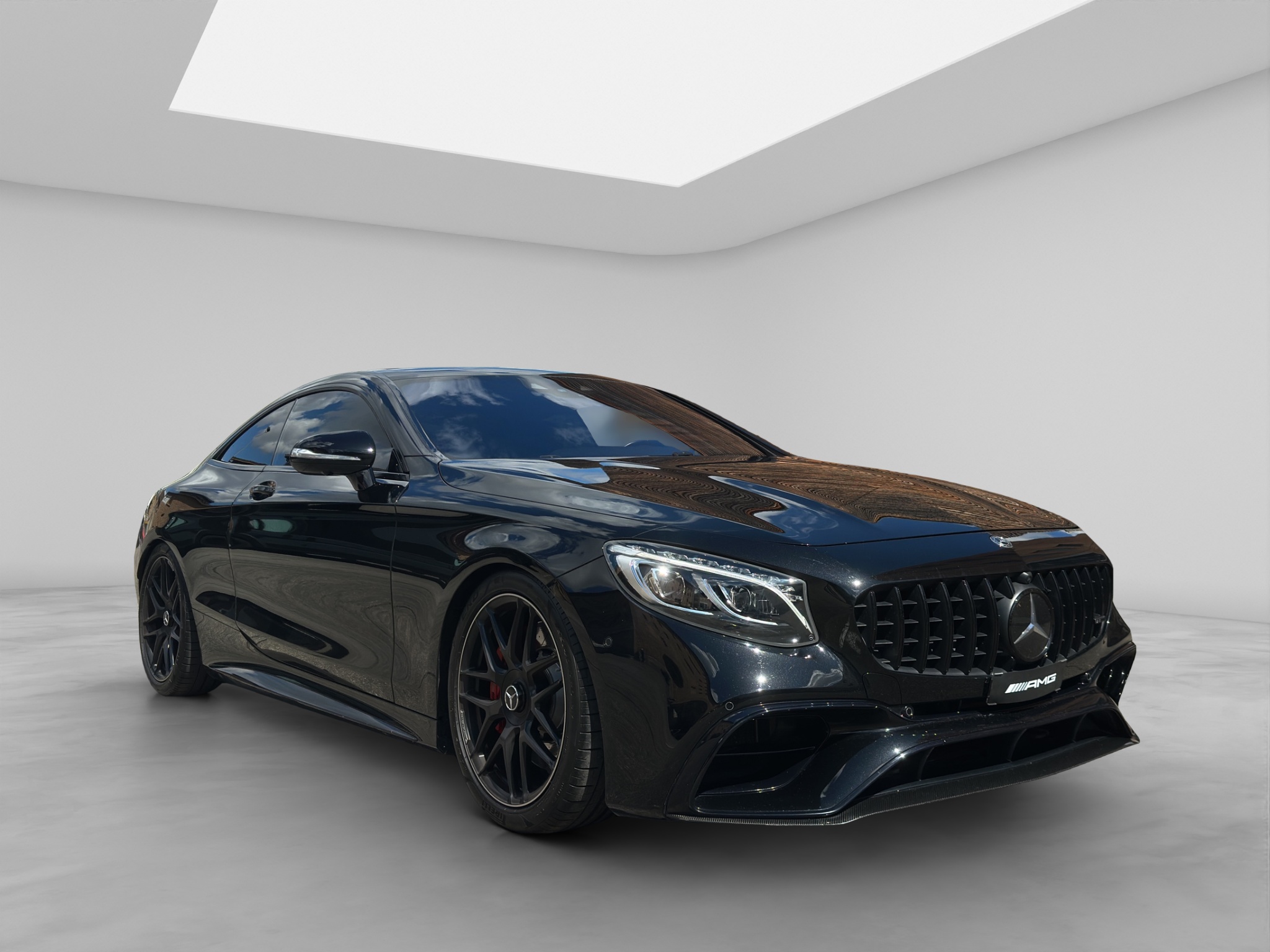 MERCEDES-BENZ S 63 AMG 8