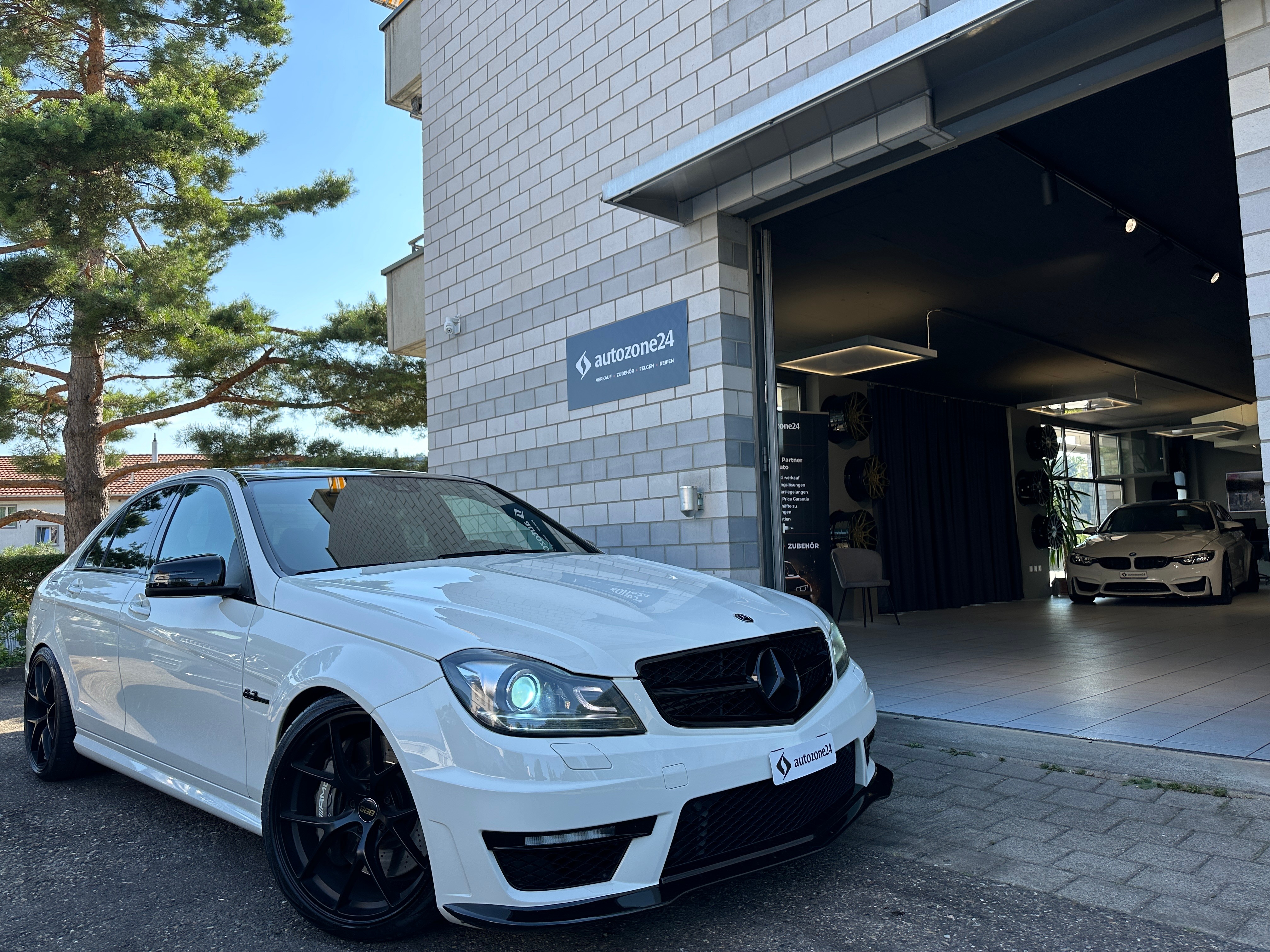 MERCEDES BENZ C 63 AMG