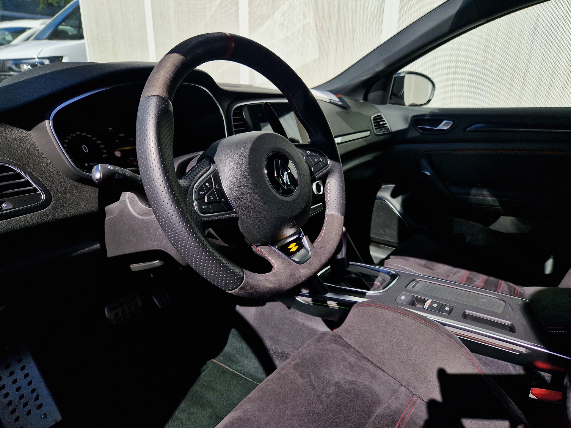 RENAULT MEGANE - 6