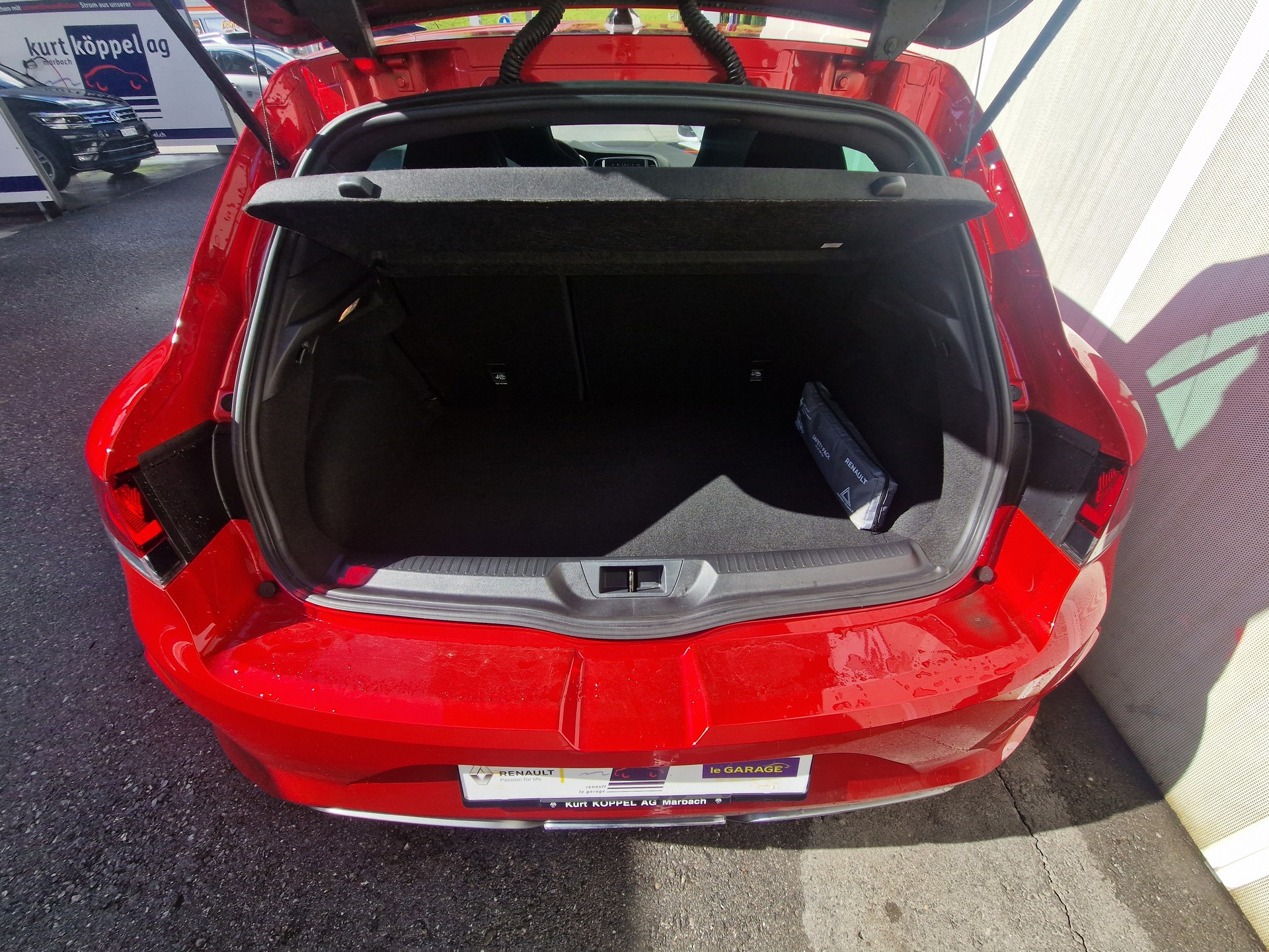 RENAULT MEGANE - 4