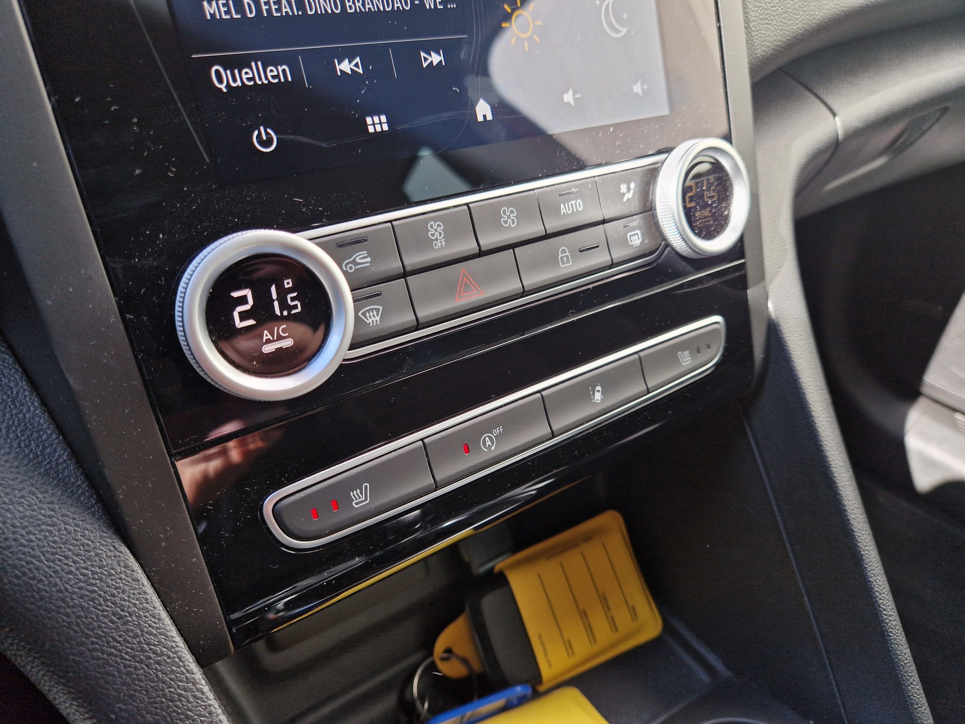 RENAULT MEGANE - 11