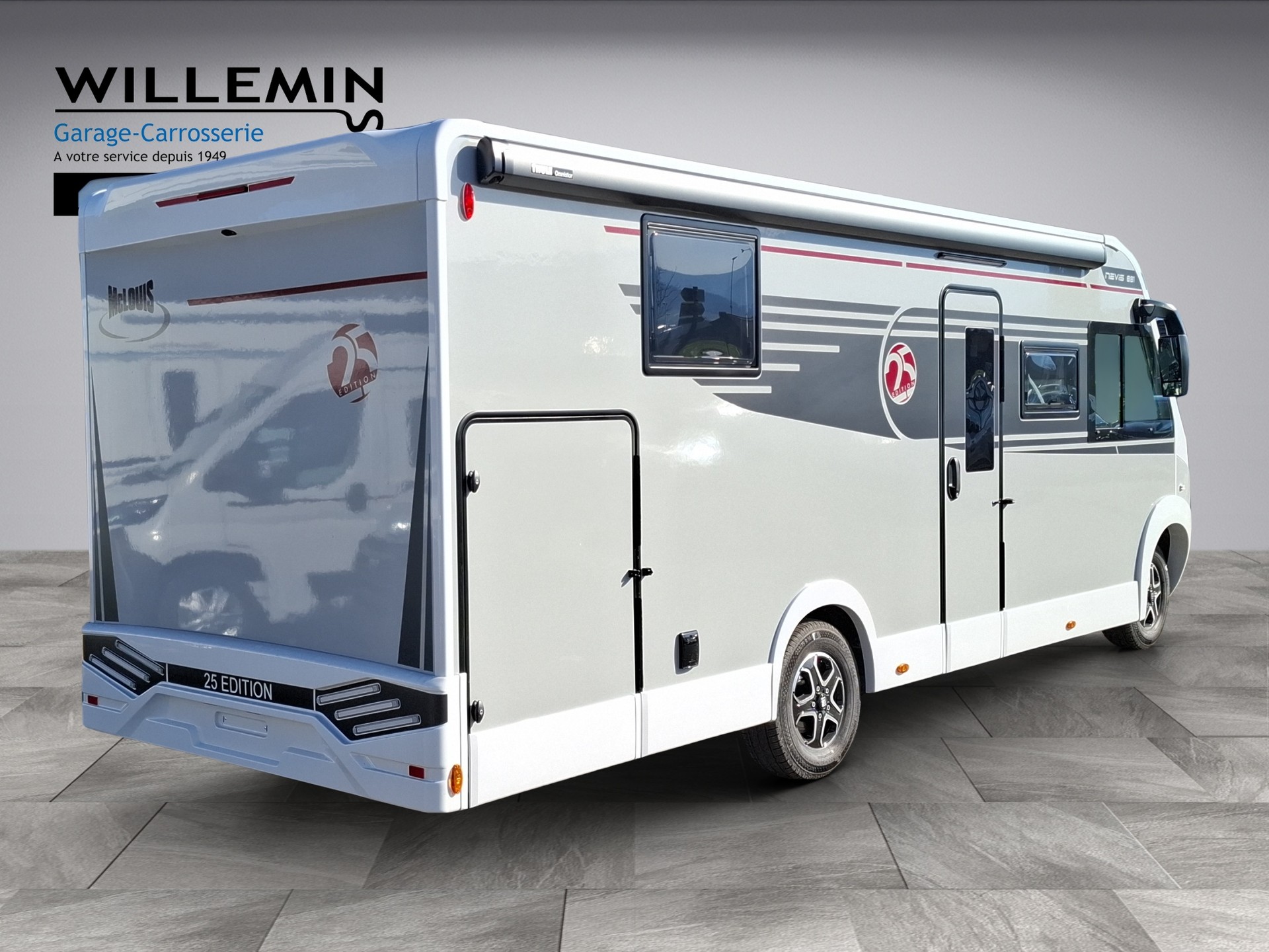 MCLOUIS Nevis 881 25 Edition - 2