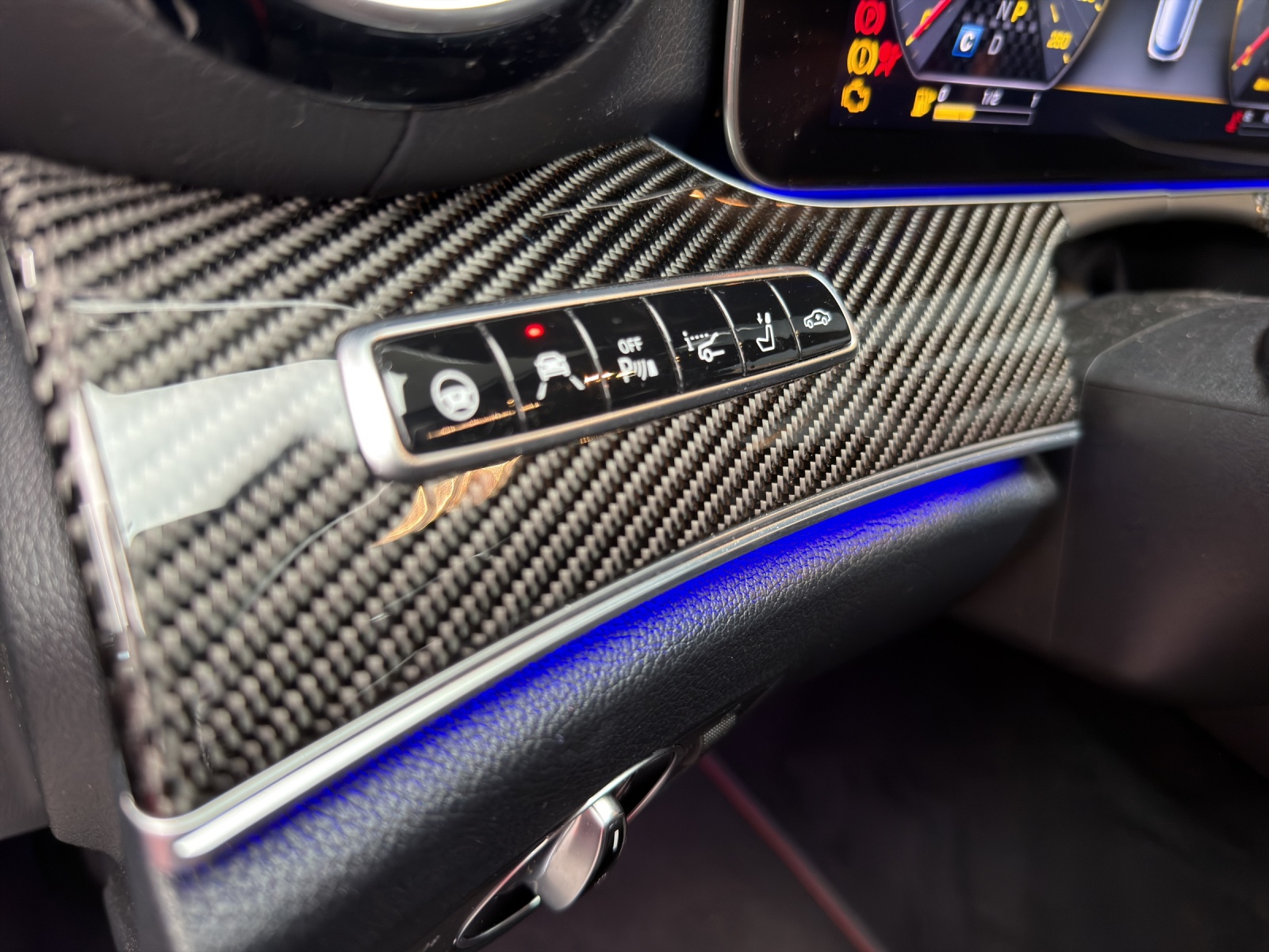 MERCEDES-BENZ E 43 AMG 4 Matic - 14