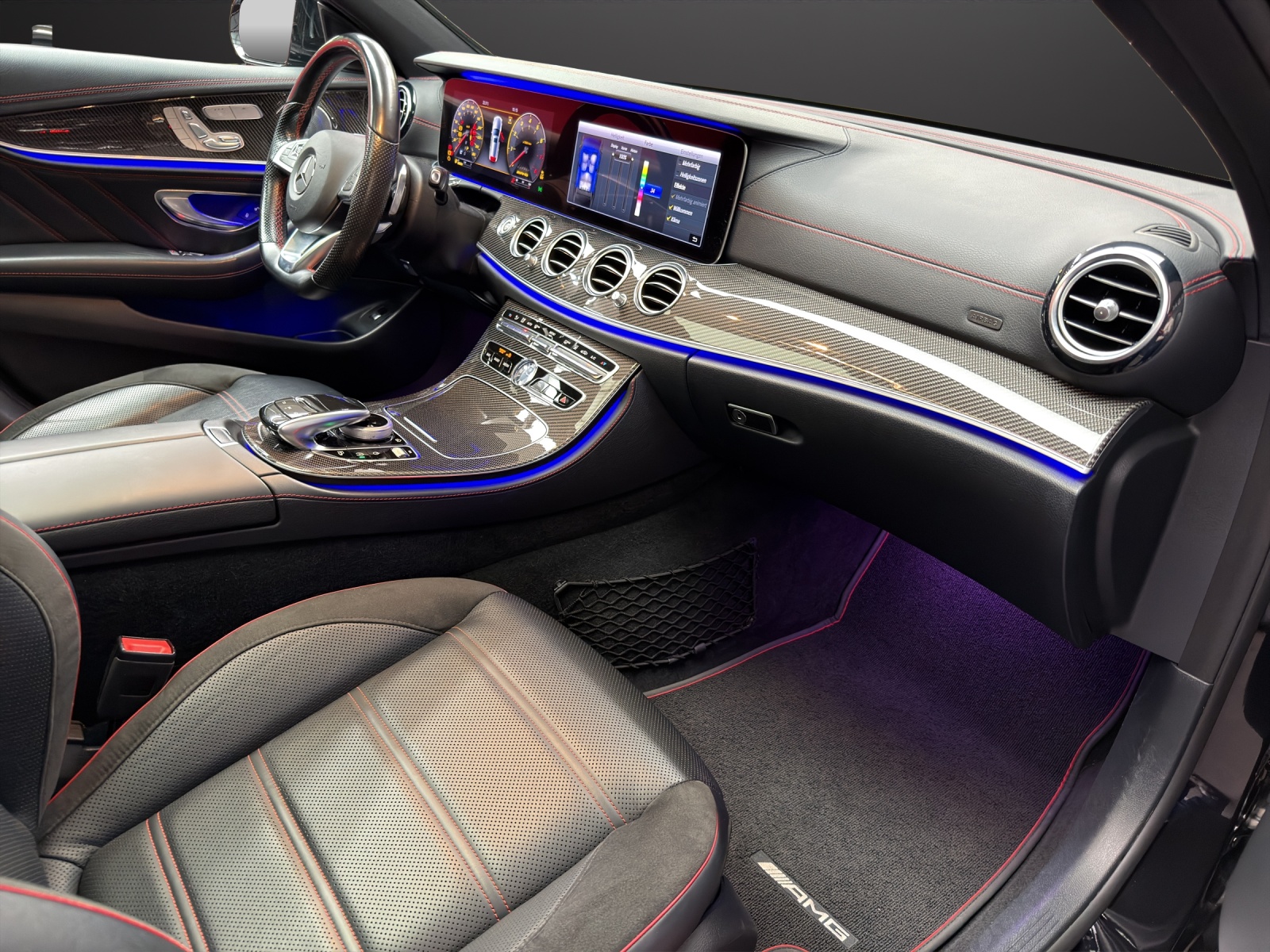 MERCEDES-BENZ E 43 AMG 4 Matic - 9