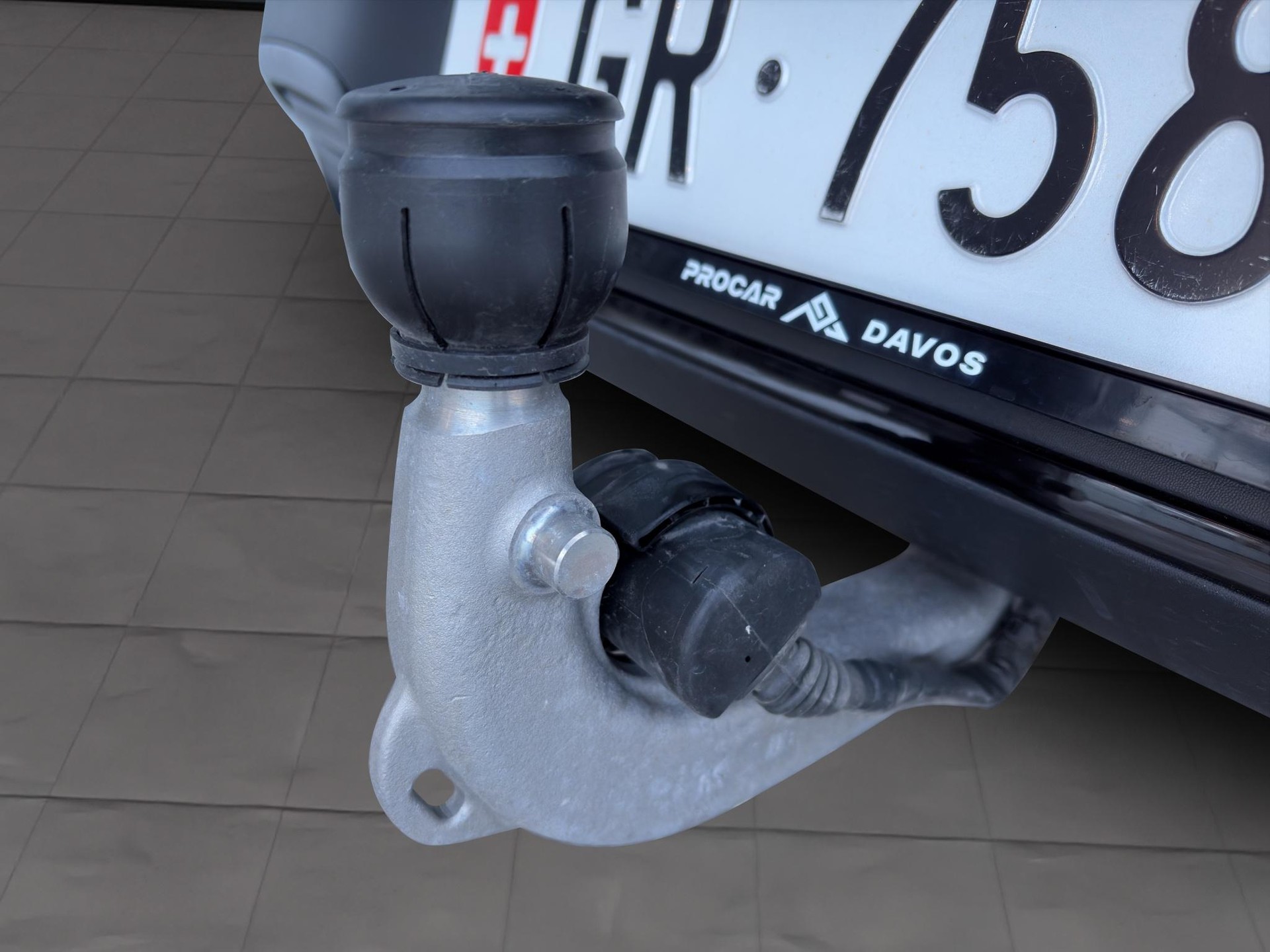MERCEDES-BENZ EQA 350 Swiss Star AMG Line 4matic - 15