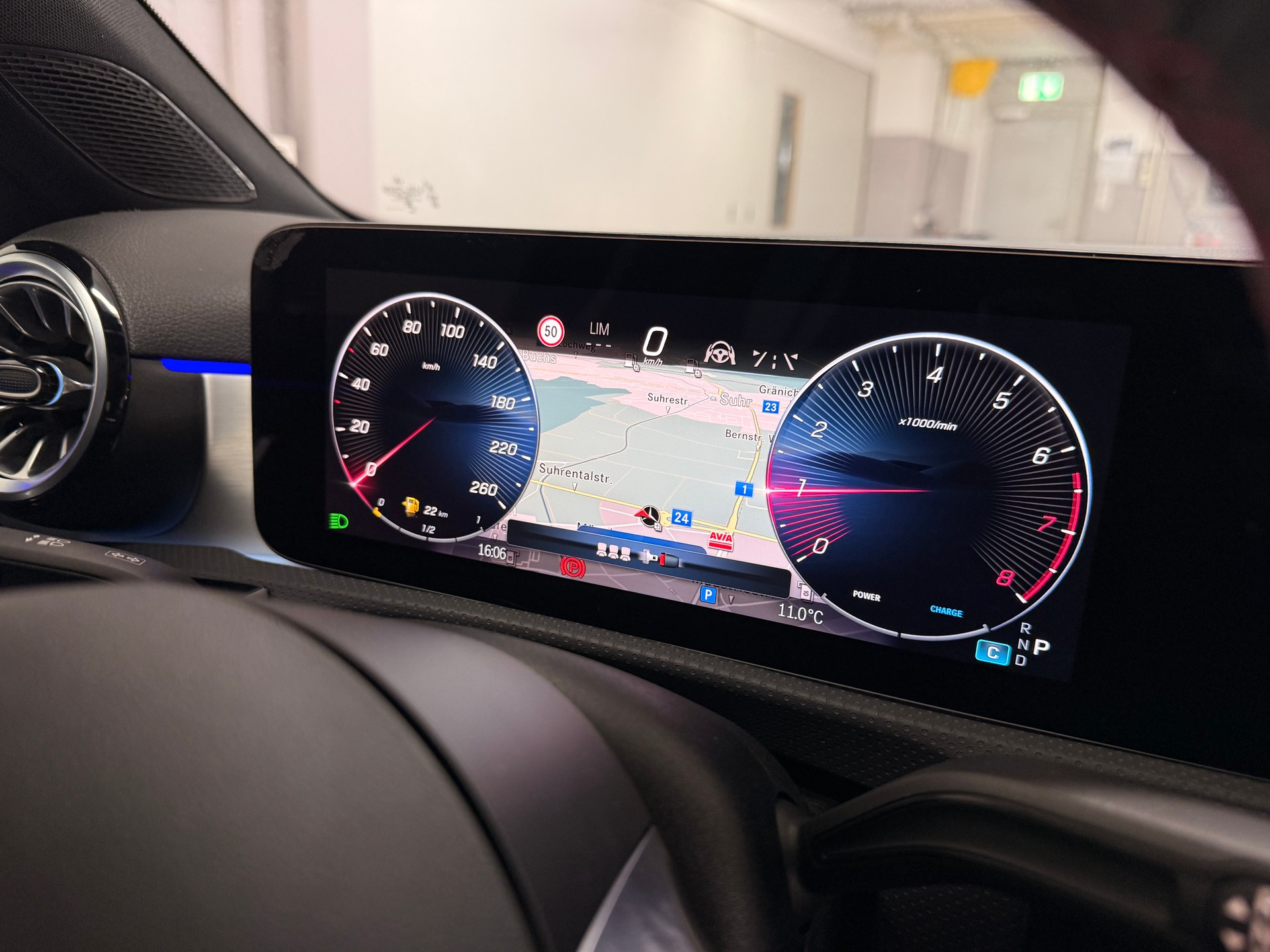 MERCEDES-BENZ A 250 4MATIC Kompaktlimousine - 15