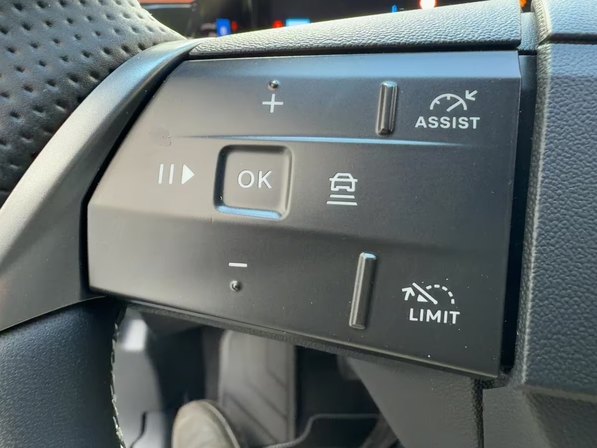 OPEL Grandland-e GS Anhängerkupplung - 21