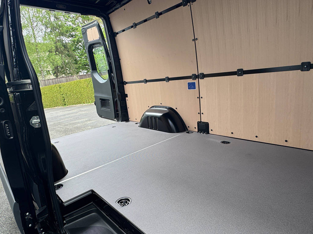 MERCEDES-BENZ Sprinter 317 CDI Pro Kasten HD 3665 S - 7
