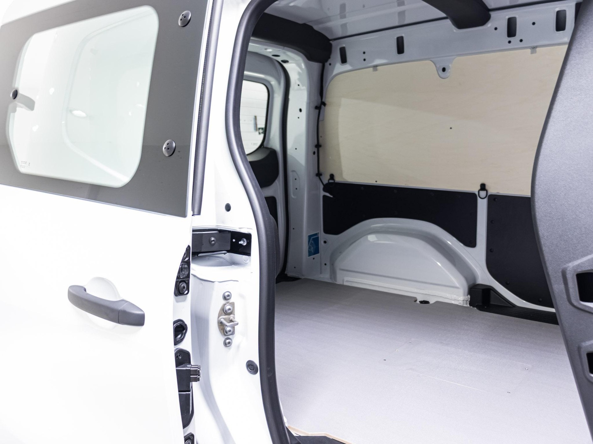 MERCEDES-BENZ eCitan Kasten BASE Standard - 12