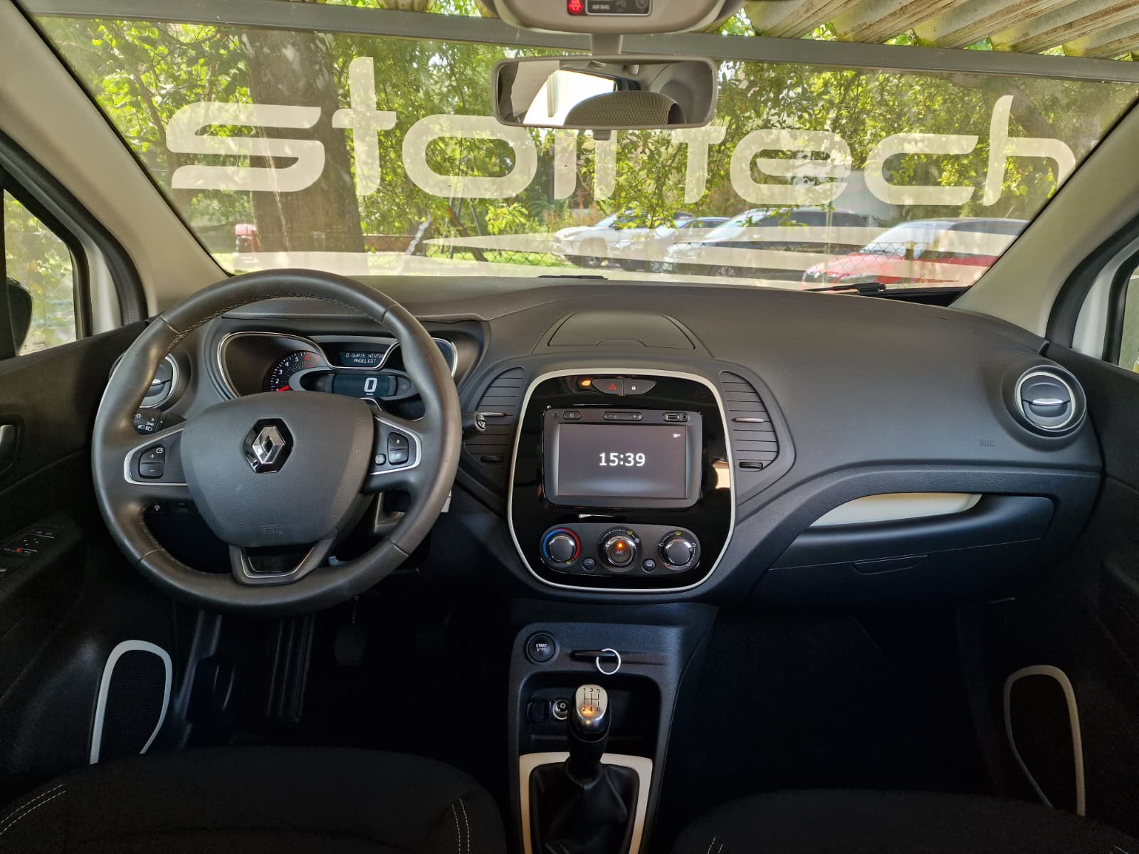 RENAULT Captur 0.9 12V Intens - 7
