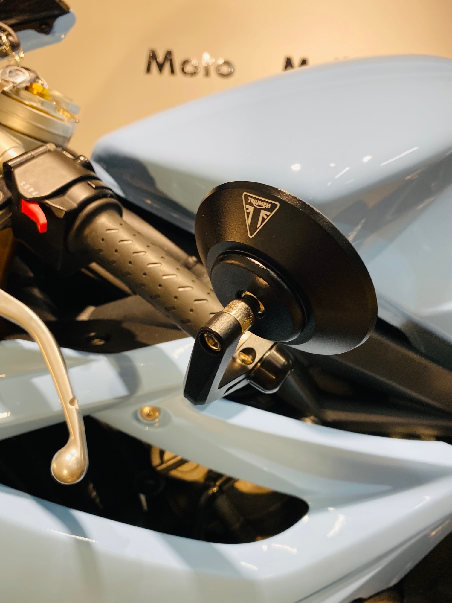 TRIUMPH Daytona 675 - 12