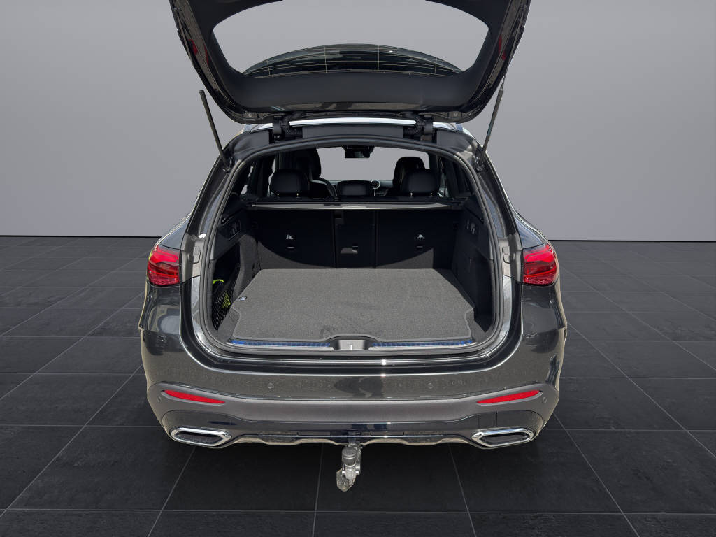 MERCEDES-BENZ GLC 300 e EQ Star AMG Line 4matic - 16