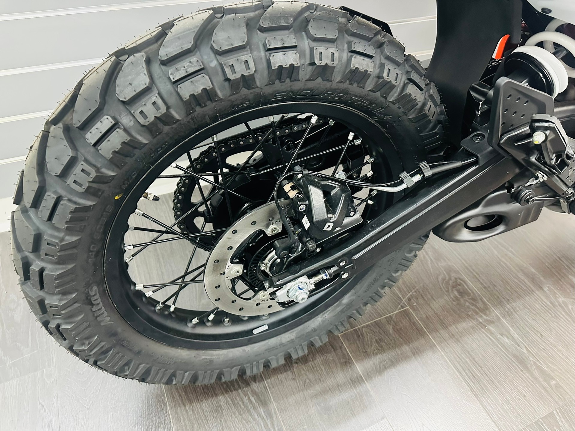 KTM 125 Enduro R - 10