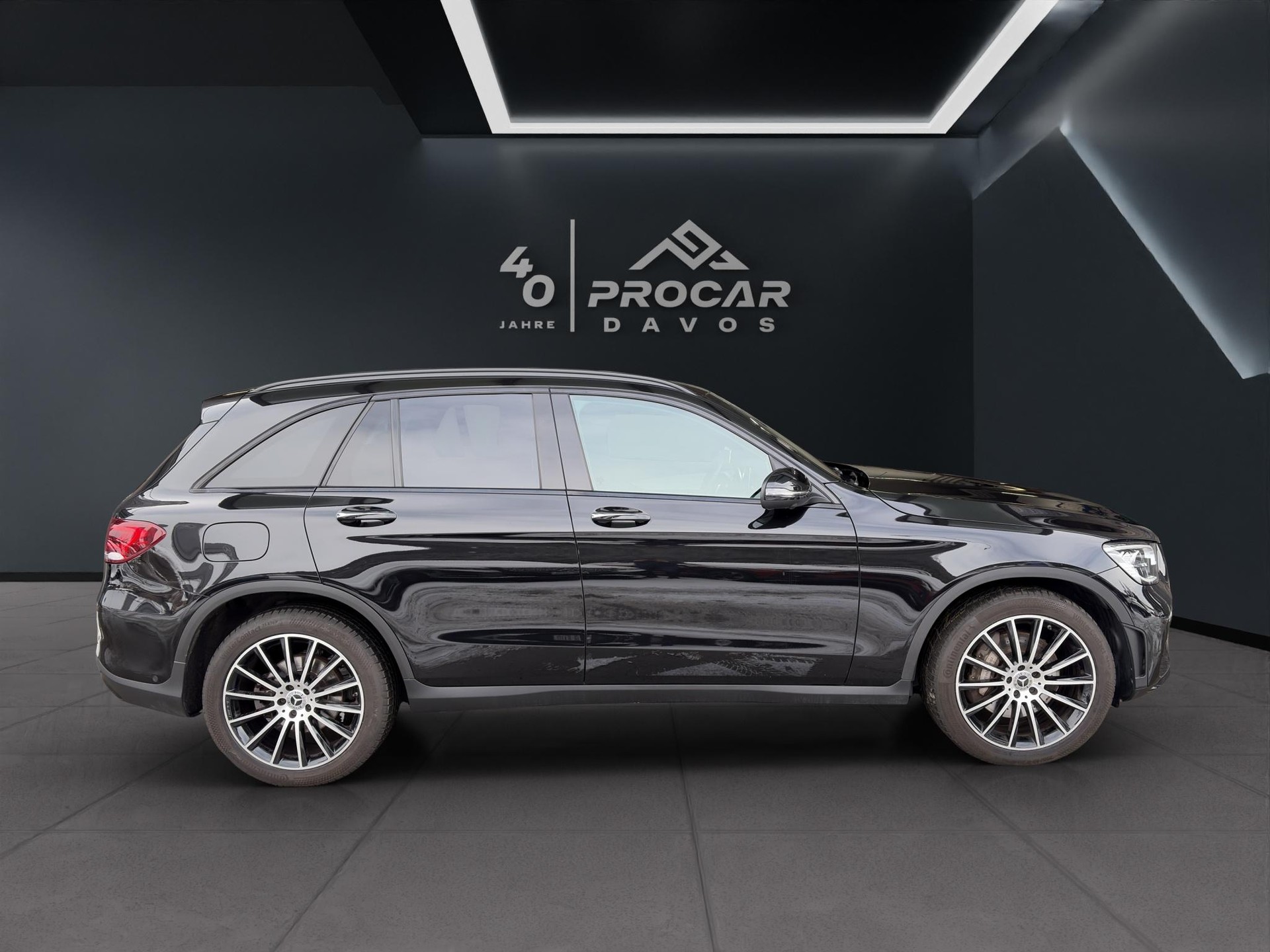 MERCEDES-BENZ GLC 220 d AMG Line 4m - 2
