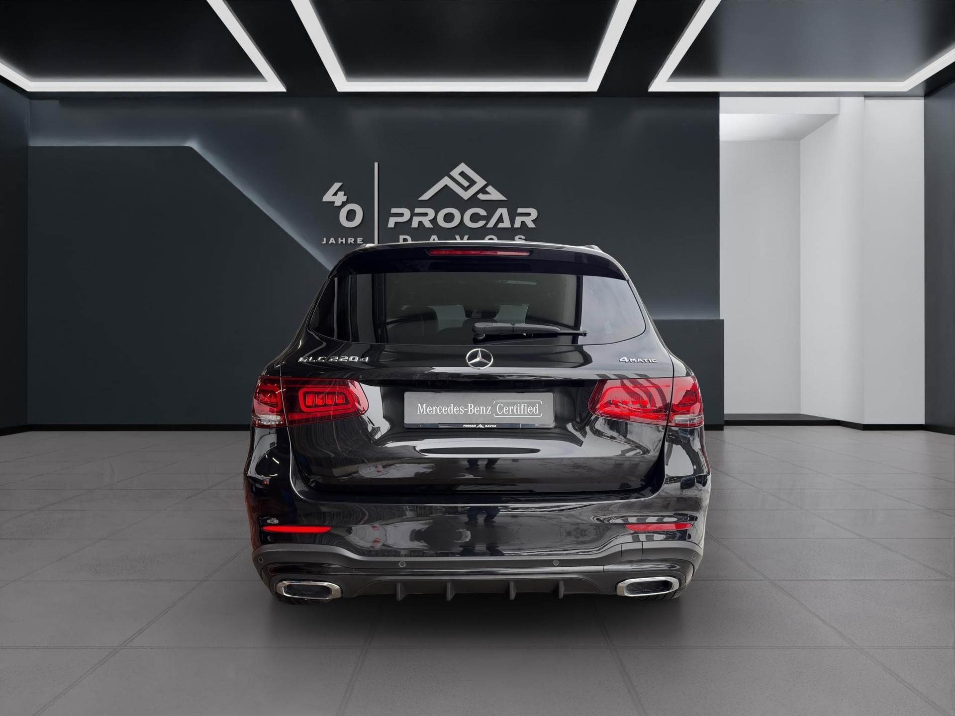 MERCEDES-BENZ GLC 220 d AMG Line 4m - 5