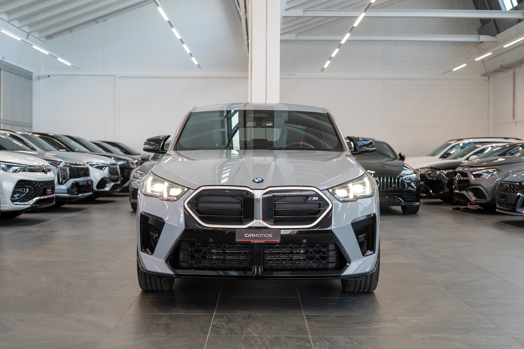 X2 M35i / Iconic Glow / Head-Up / AHK