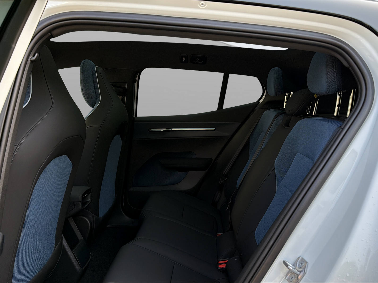 VOLVO EX30 E60 69kWh Twin Ultra - 15