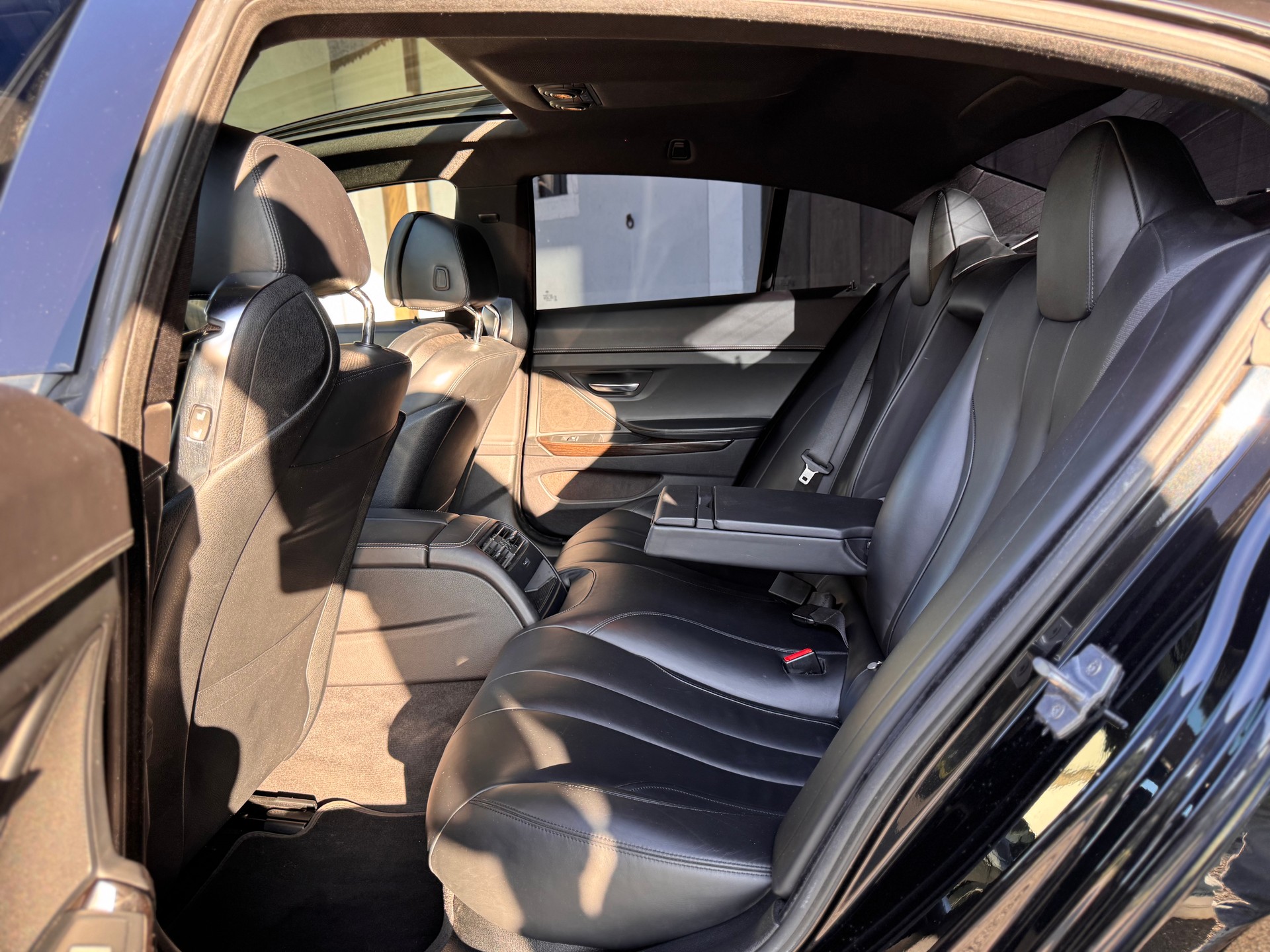 BMW 650i Gran Coupé xDrive - 13