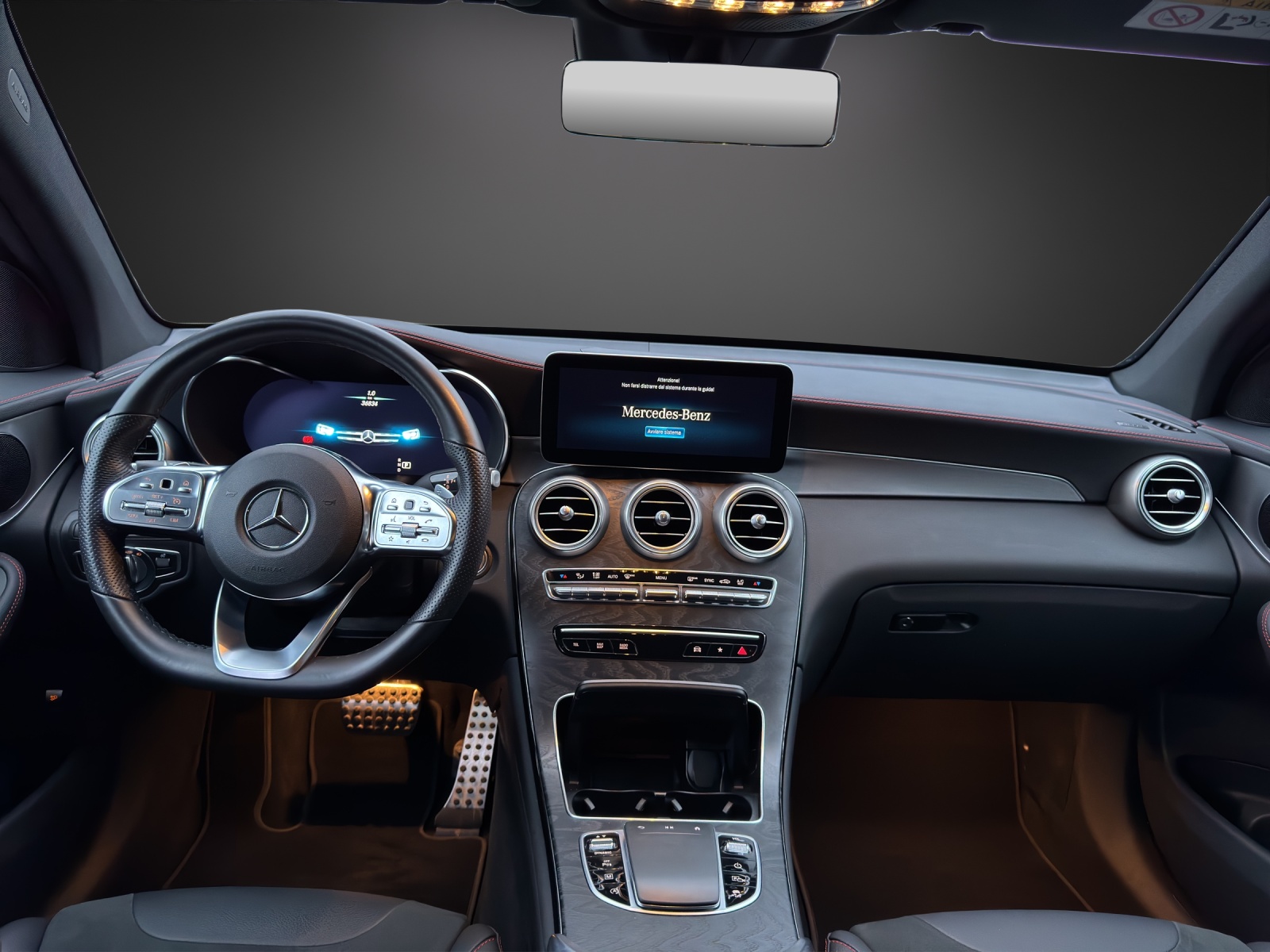 MERCEDES-BENZ GLC 200 AMG Line Plus 4M - 11