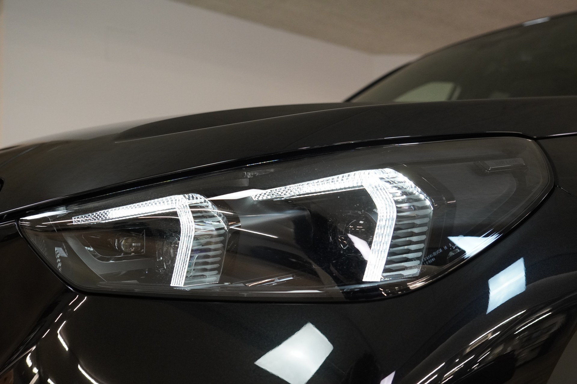 BMW X1 xDrive M35i - 9