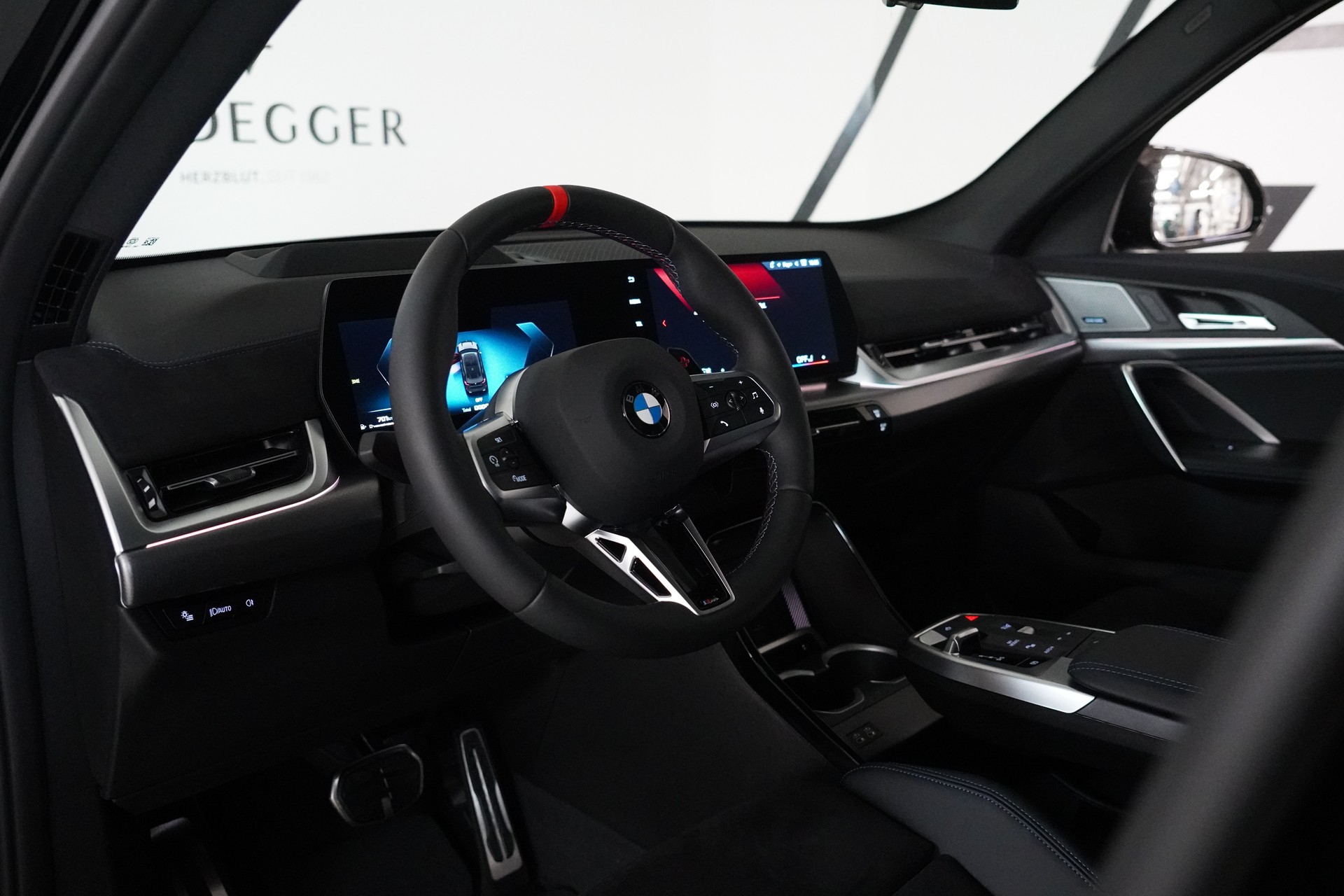 BMW X1 xDrive M35i - 25