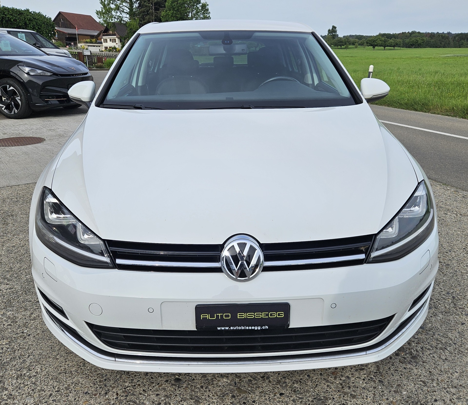 VW Golf 2.0 TDI Highline DSG - 2